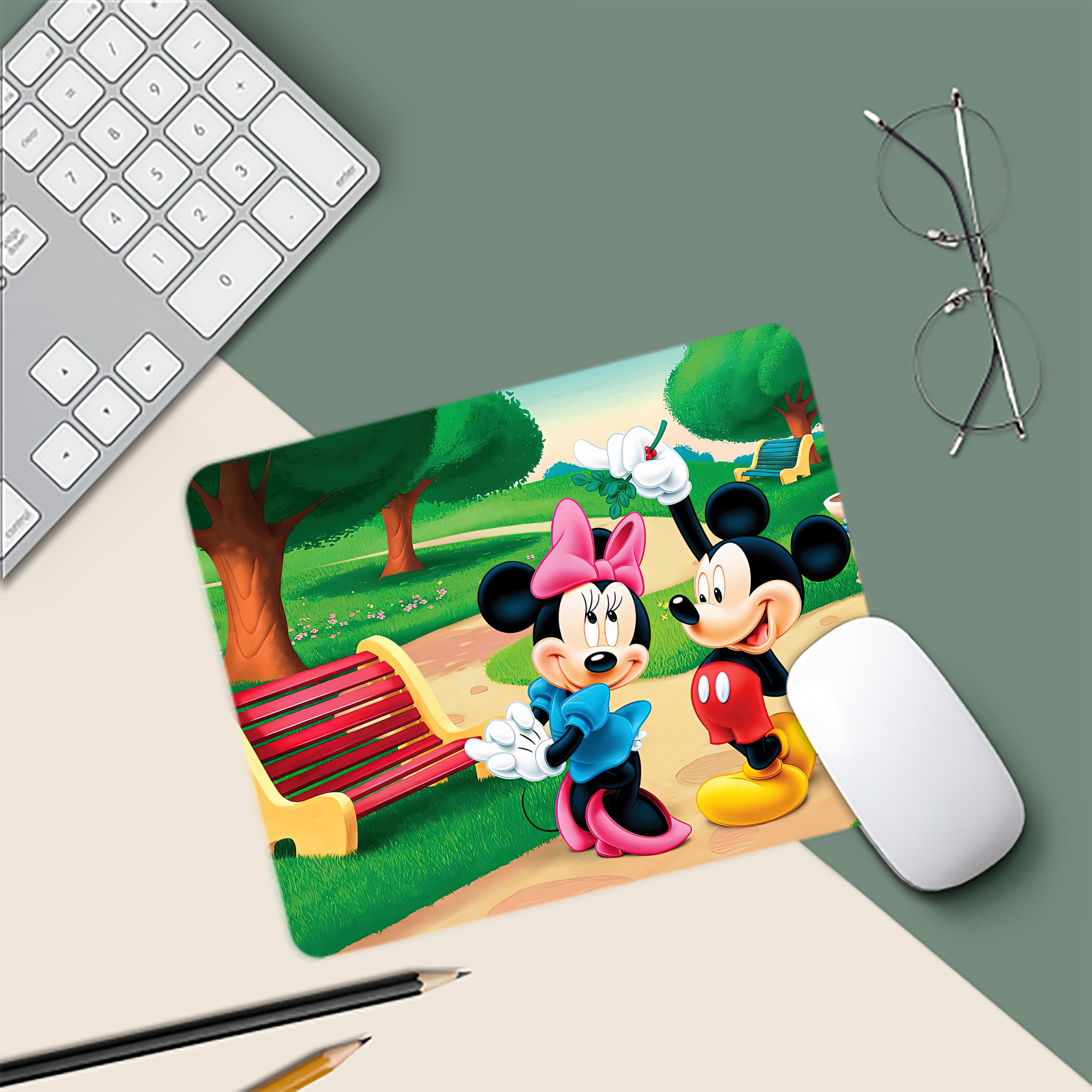 ミッキーマウス Mickey Mouse マウスパッド ステッチ加工 ラバー素材 防水 滑り止め 超薄型 ゲーミング/オフィス対応