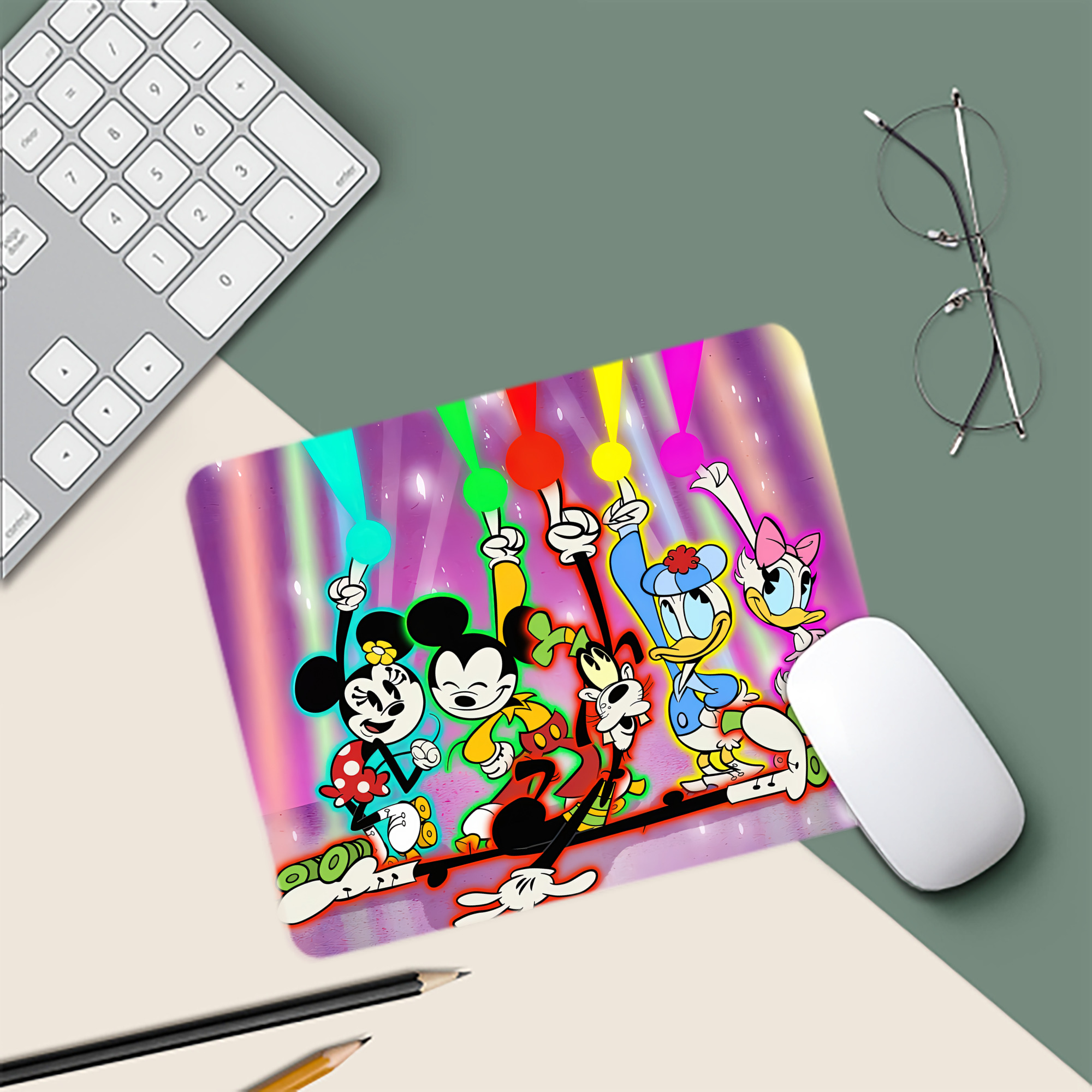 ミッキーマウス Mickey Mouse マウスパッド ステッチ加工 ラバー素材 防水 滑り止め 超薄型 ゲーミング/オフィス対応