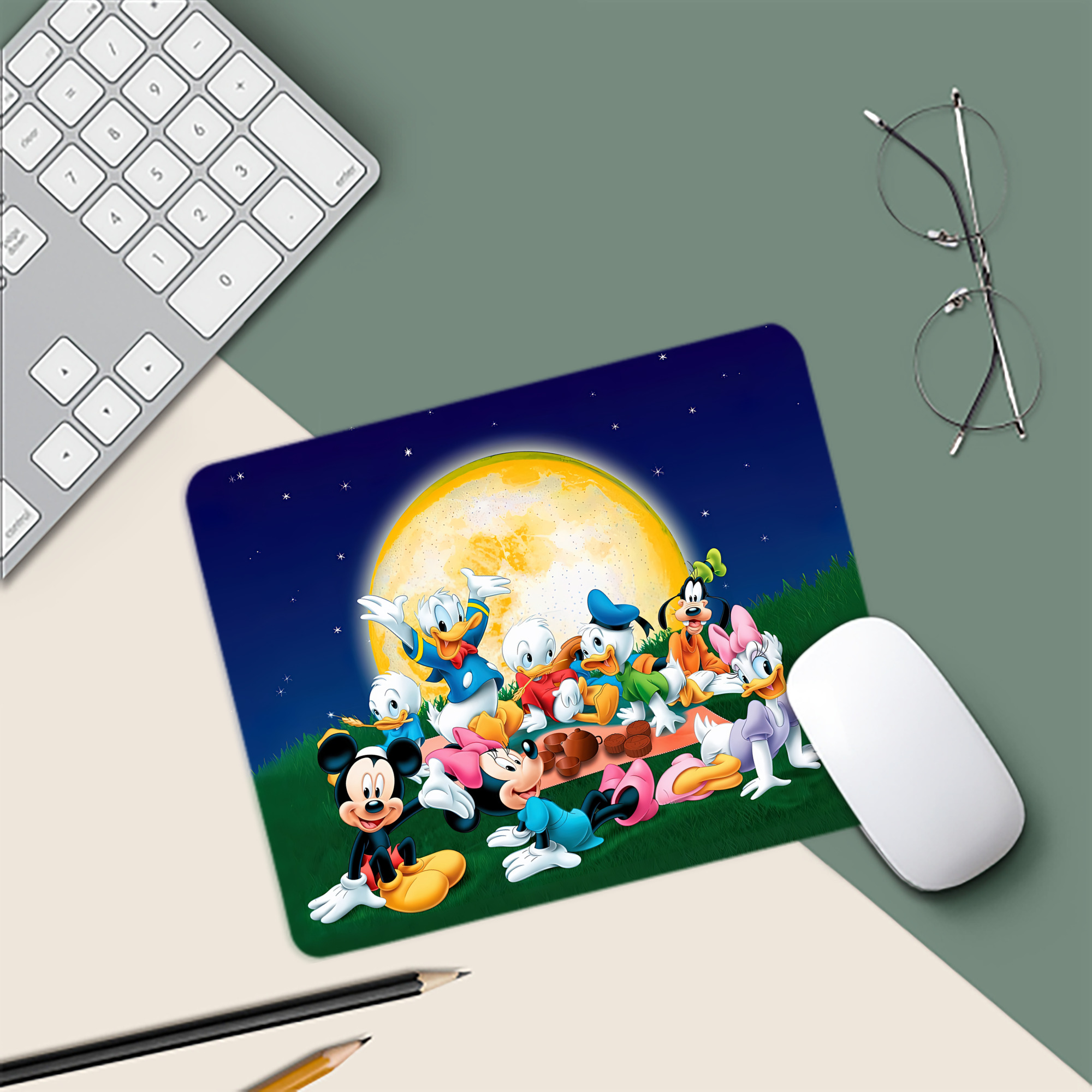 ミッキーマウス Mickey Mouse マウスパッド ステッチ加工 ラバー素材 防水 滑り止め 超薄型 ゲーミング/オフィス対応