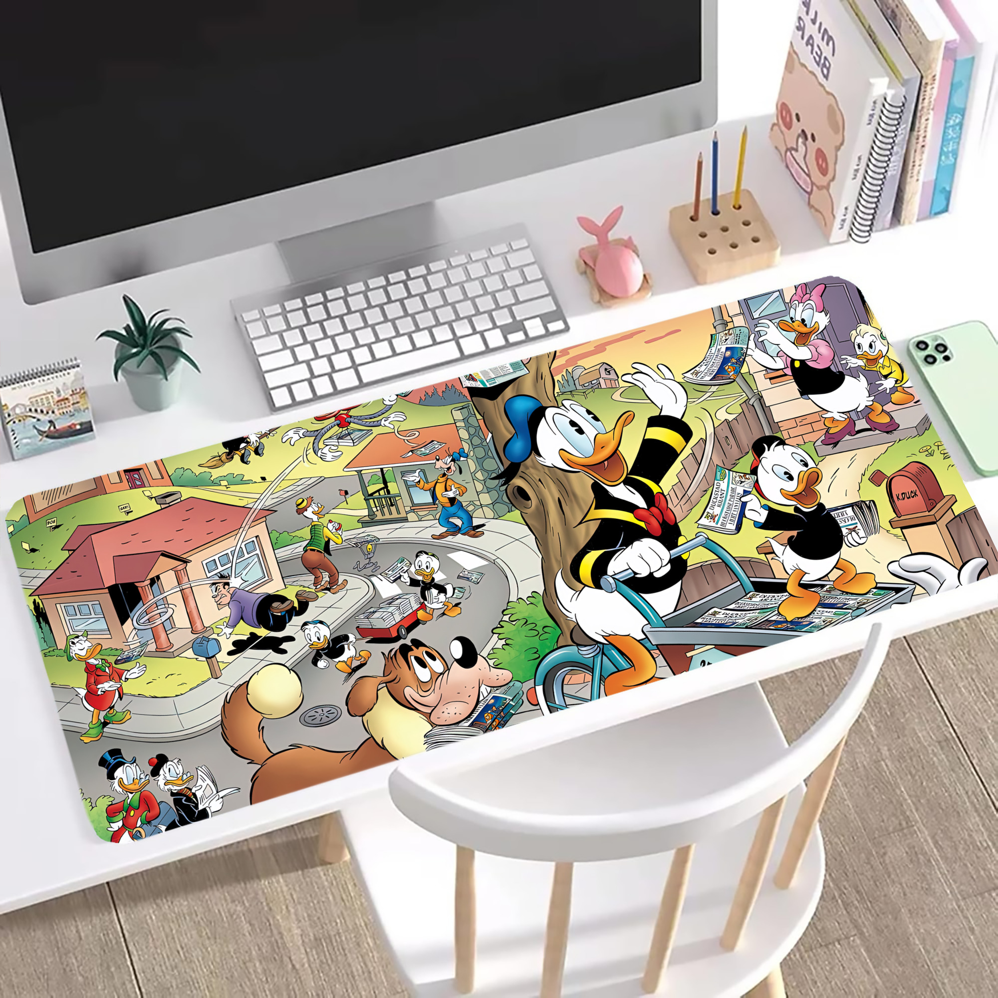 ミッキーマウス Mickey Mouse ステッチ加工 大判デスクマット／滑り止めマウスパッド