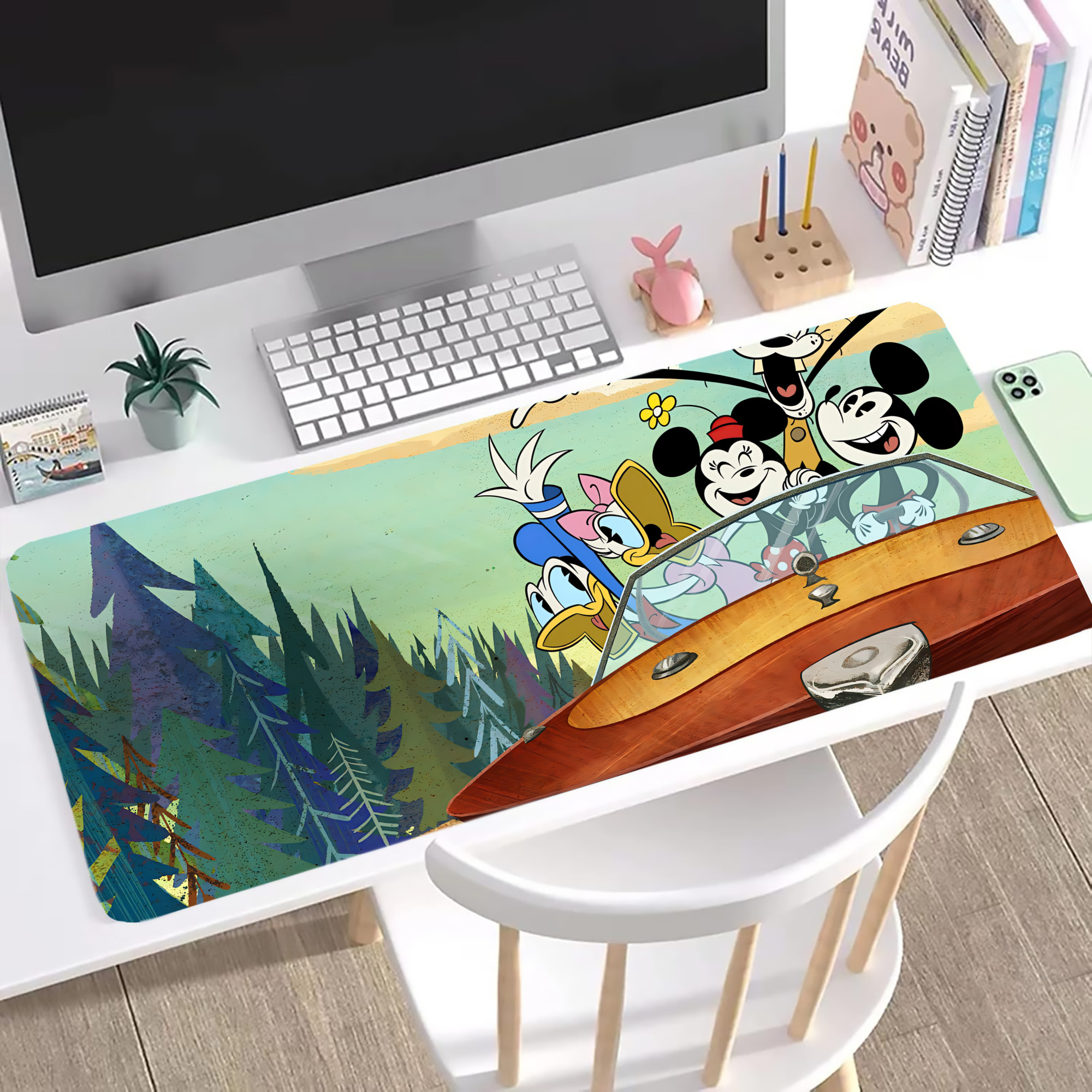 ミッキーマウス Mickey Mouse ステッチ加工 大判デスクマット／滑り止めマウスパッド