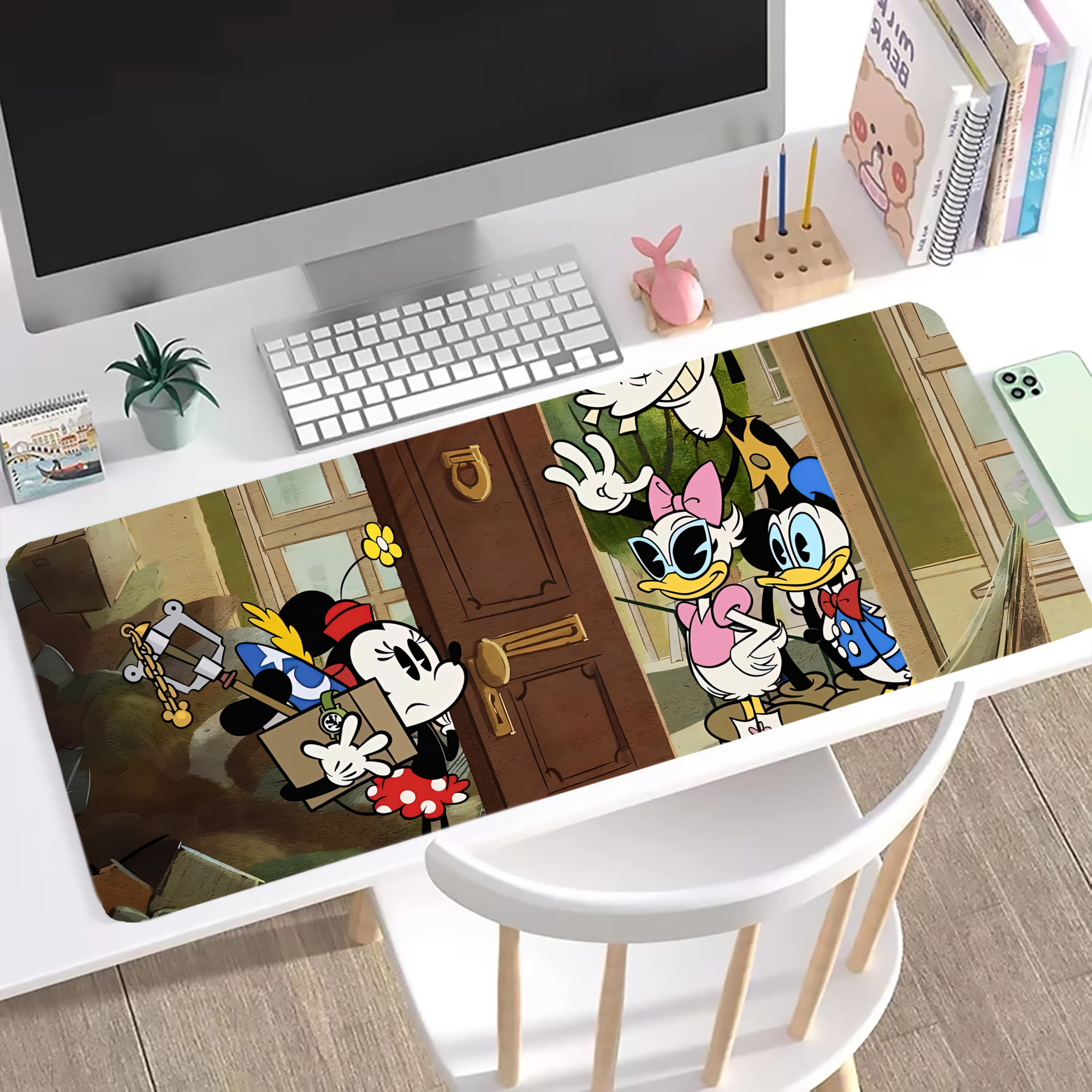 ミッキーマウス Mickey Mouse ステッチ加工 大判デスクマット／滑り止めマウスパッド