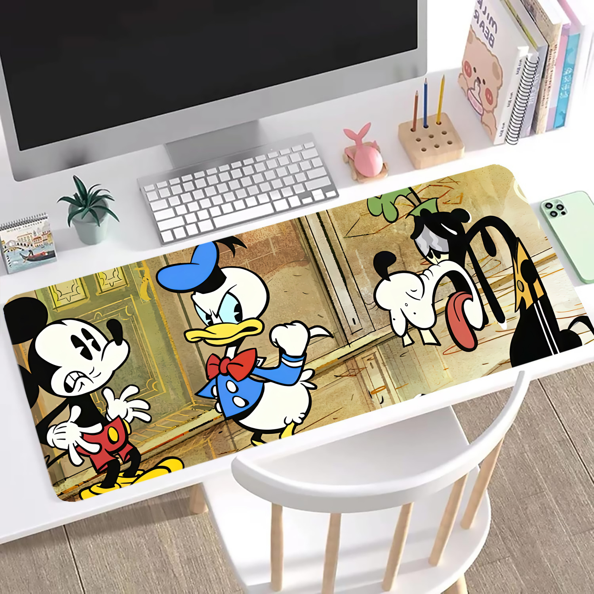 ミッキーマウス Mickey Mouse ステッチ加工 大判デスクマット／滑り止めマウスパッド