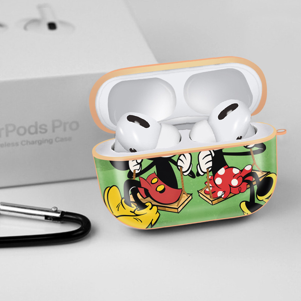ミッキーマウス Mickey Mouse 【AirPods Pro用】ハードシェル保護ケース｜耐衝撃・防指紋・カラビナ付き商品仕様