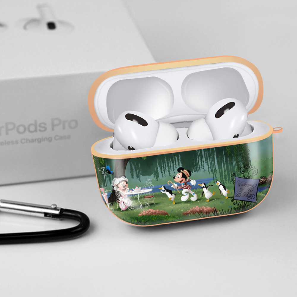 ミッキーマウス Mickey Mouse 【AirPods Pro用】ハードシェル保護ケース｜耐衝撃・防指紋・カラビナ付き商品仕様