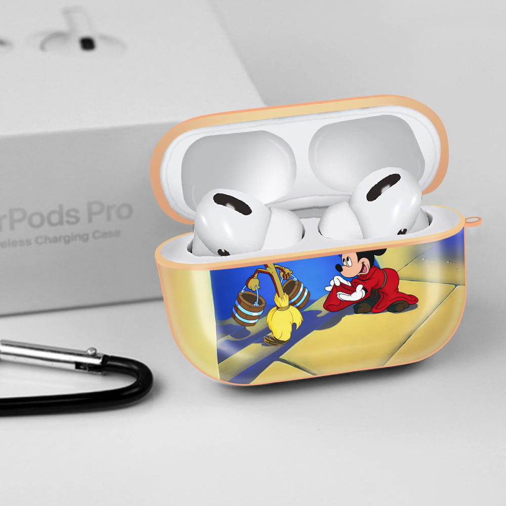 ミッキーマウス Mickey Mouse 【AirPods Pro用】ハードシェル保護ケース｜耐衝撃・防指紋・カラビナ付き商品仕様