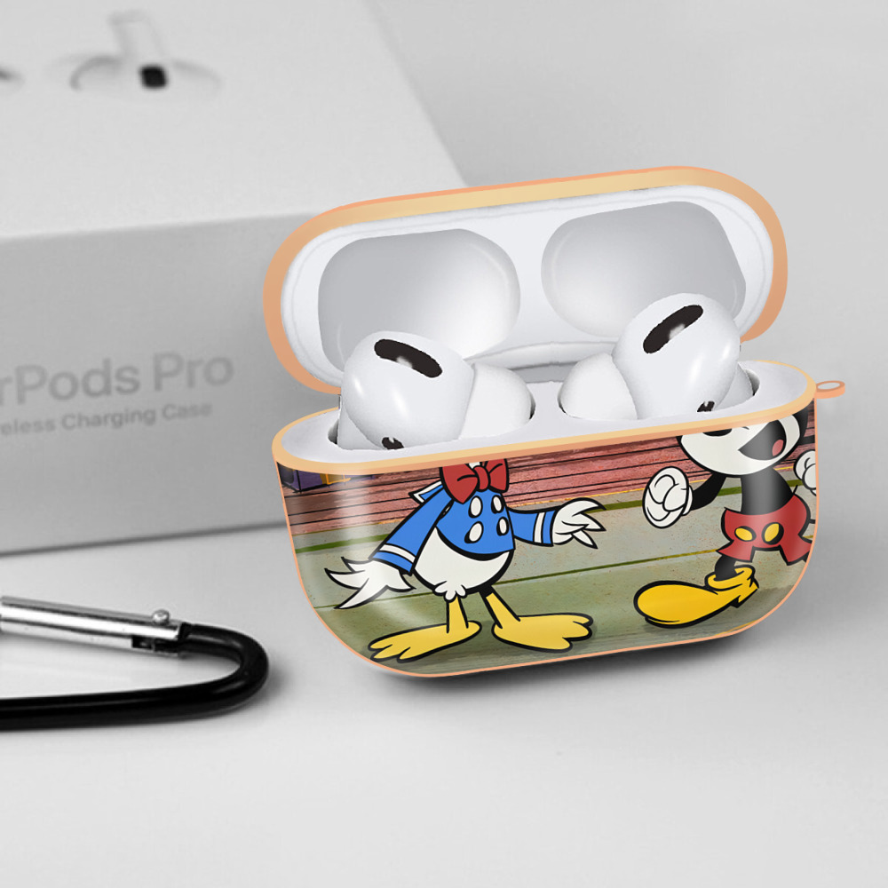 ミッキーマウス Mickey Mouse 【AirPods Pro用】ハードシェル保護ケース｜耐衝撃・防指紋・カラビナ付き商品仕様