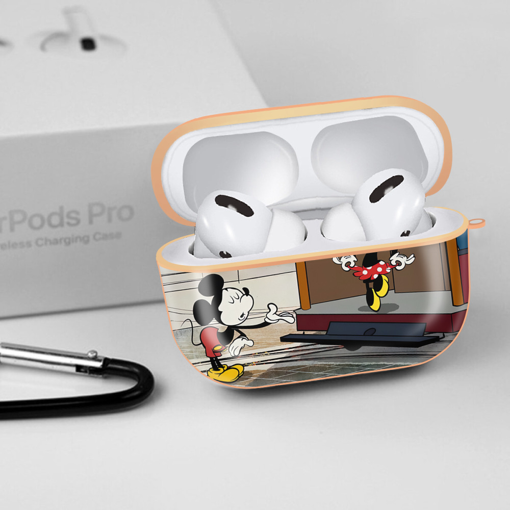 ミッキーマウス Mickey Mouse 【AirPods Pro用】ハードシェル保護ケース｜耐衝撃・防指紋・カラビナ付き商品仕様