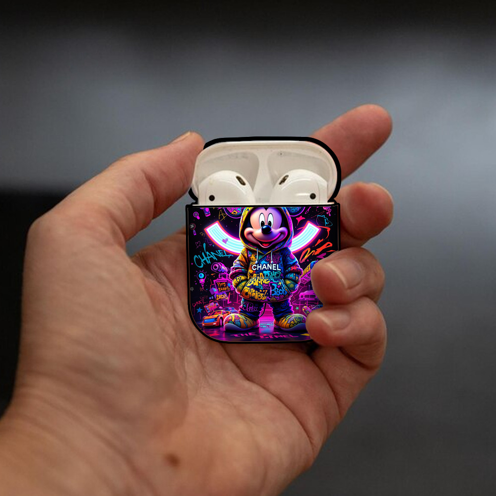 ミッキーマウス Mickey Mouse AirPods 第2世代保護ケース ハードシェル ブラック 耐衝撃・防指紋・カラビナ付き