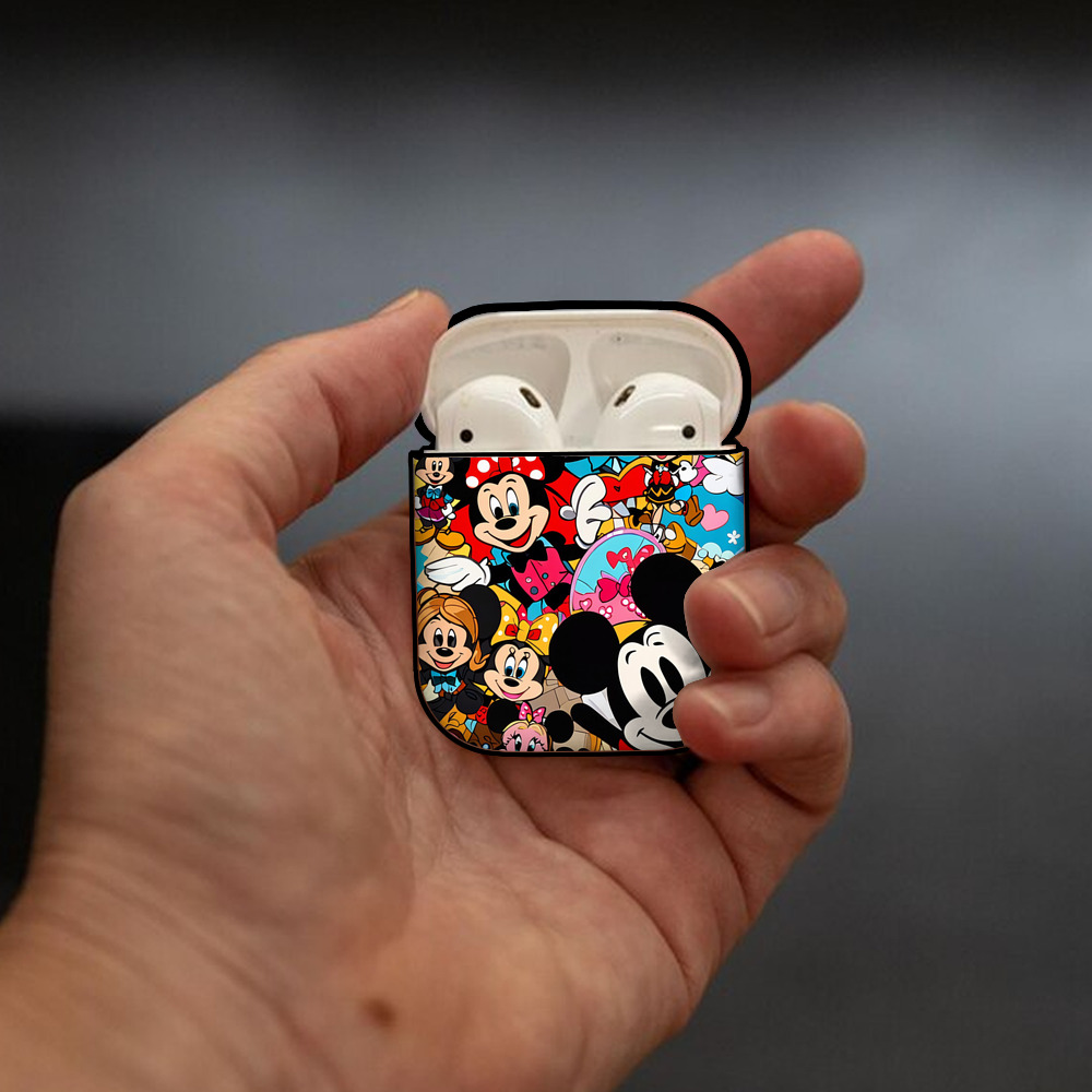 ミッキーマウス Mickey Mouse AirPods 第2世代保護ケース ハードシェル ブラック 耐衝撃・防指紋・カラビナ付き