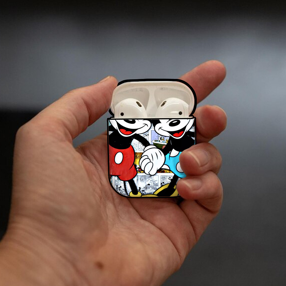 ミッキーマウス Mickey Mouse AirPods 第2世代保護ケース ハードシェル ブラック 耐衝撃・防指紋・カラビナ付き