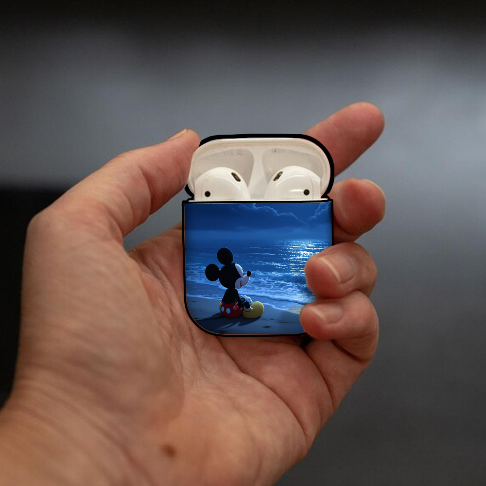 ミッキーマウス Mickey Mouse AirPods 第2世代保護ケース ハードシェル ブラック 耐衝撃・防指紋・カラビナ付き