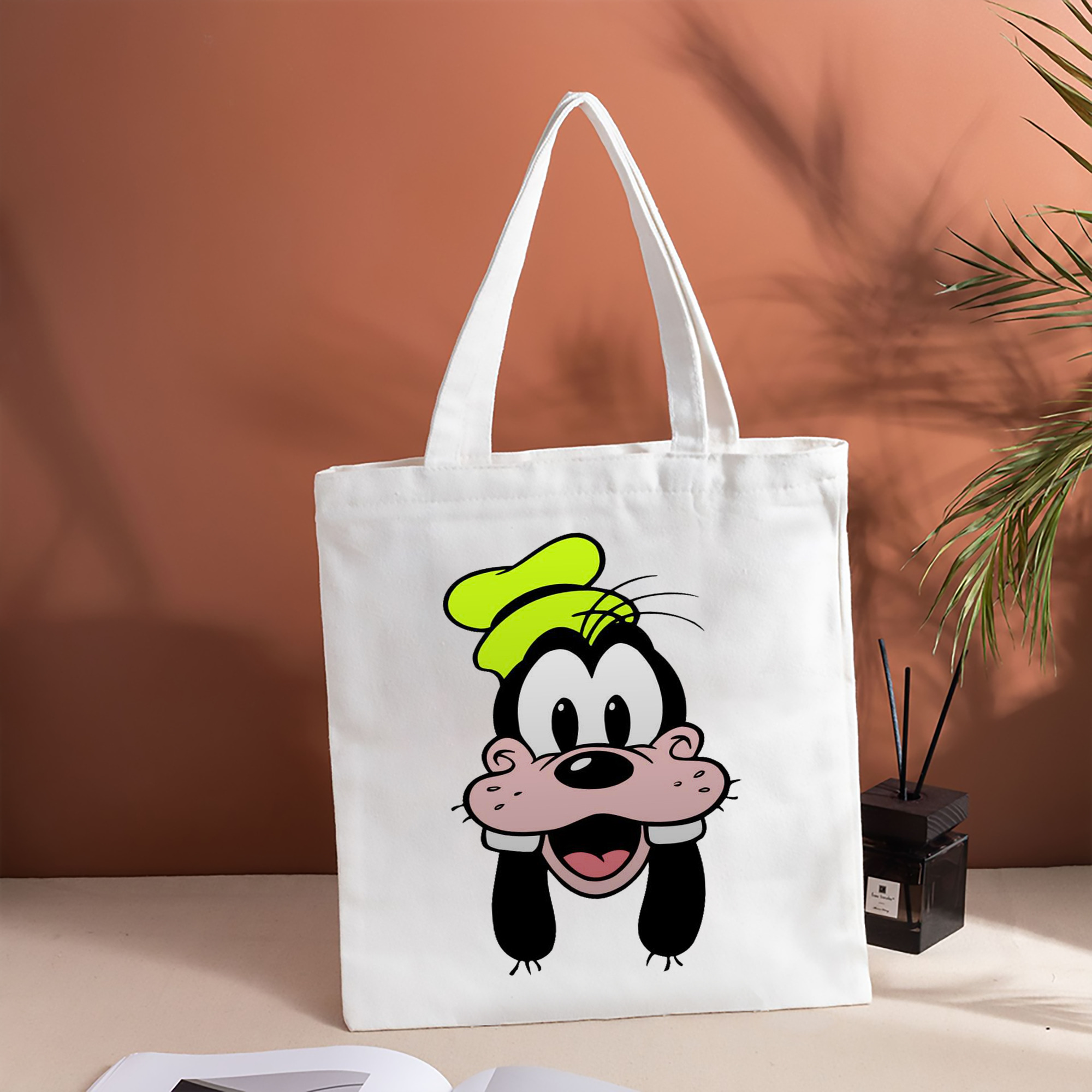 ミッキーマウス Mickey Mouse 縦型キャンバス生地手提げバッグ　トートバッグ