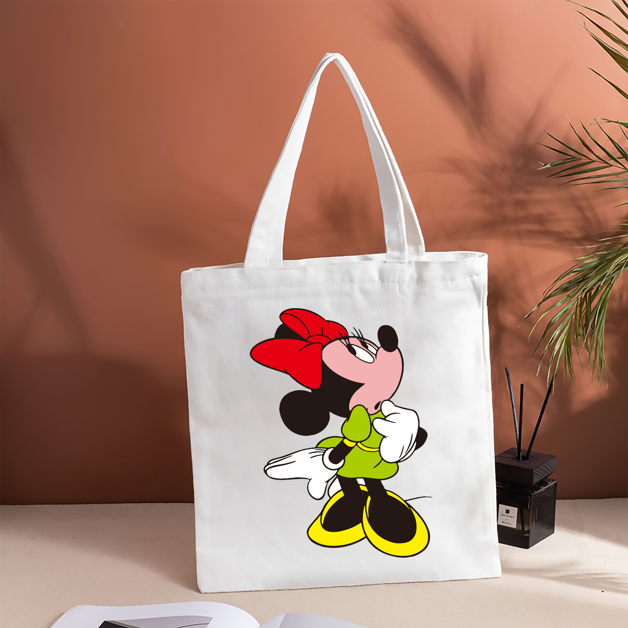 ミッキーマウス Mickey Mouse 縦型キャンバス生地手提げバッグ　トートバッグ