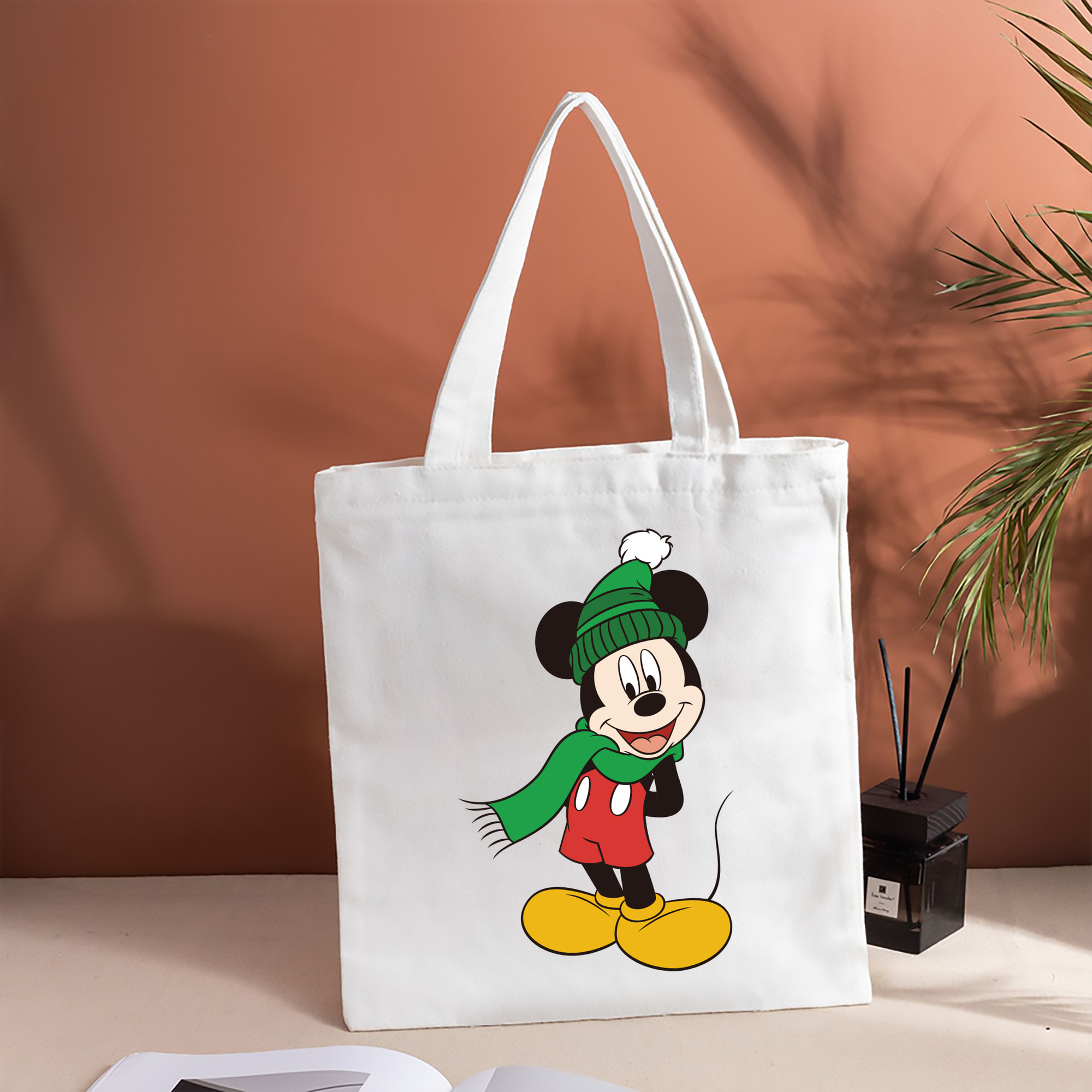 ミッキーマウス Mickey Mouse 縦型キャンバス生地手提げバッグ　トートバッグ