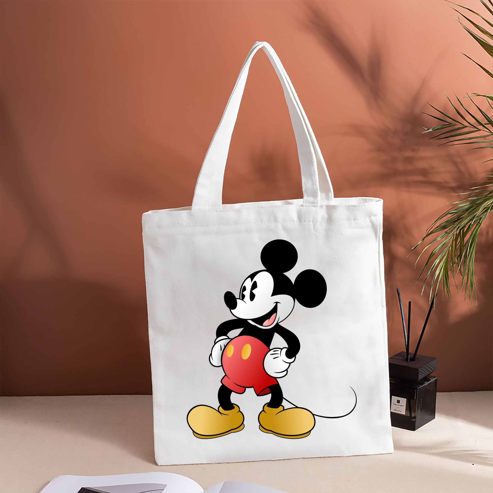 ミッキーマウス Mickey Mouse 縦型キャンバス生地手提げバッグ　トートバッグ