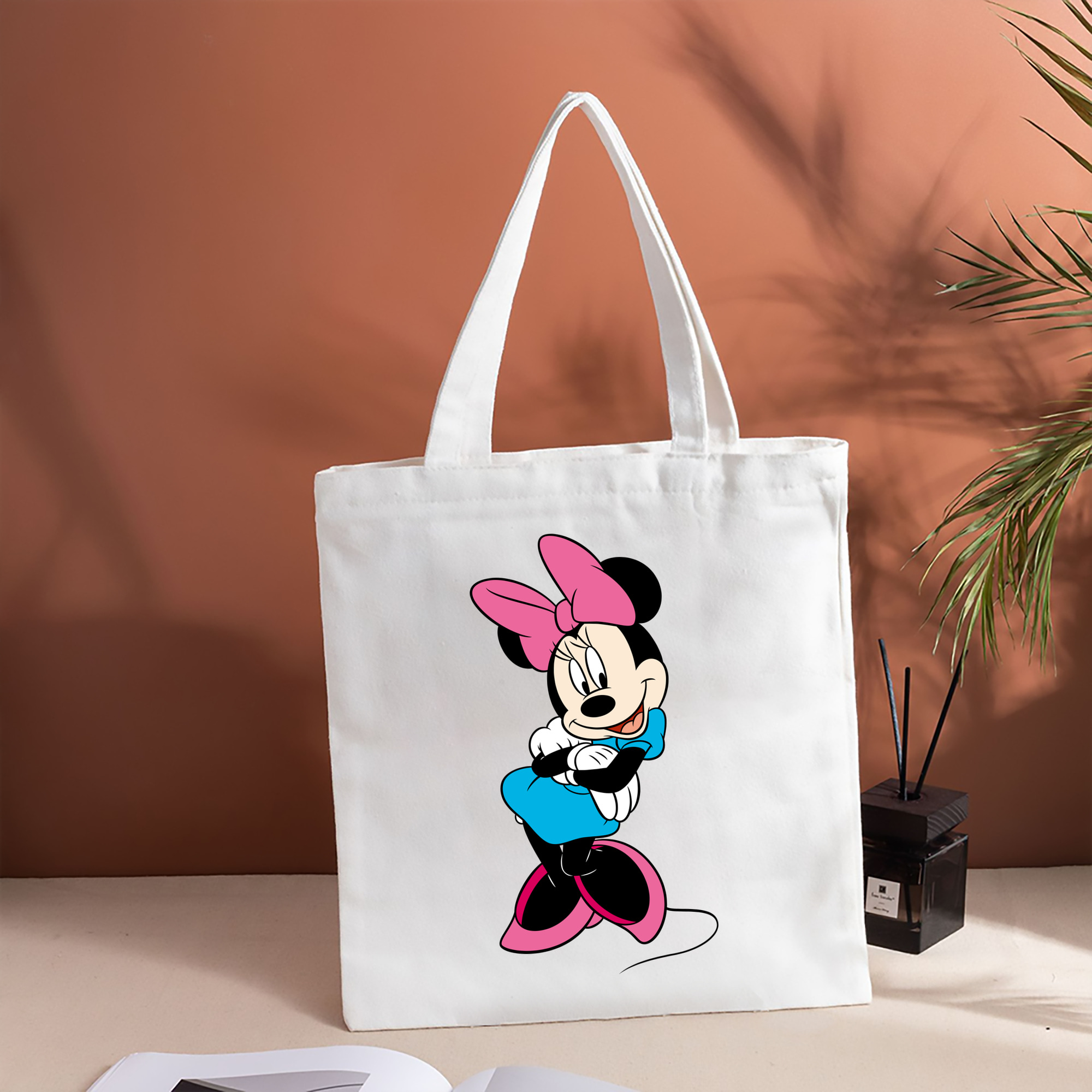 ミッキーマウス Mickey Mouse 縦型キャンバス生地手提げバッグ　トートバッグ