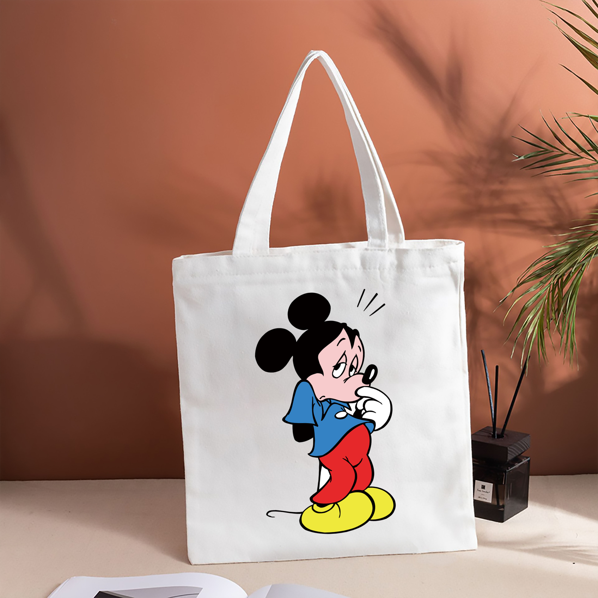 ミッキーマウス Mickey Mouse 縦型キャンバス生地手提げバッグ　トートバッグ