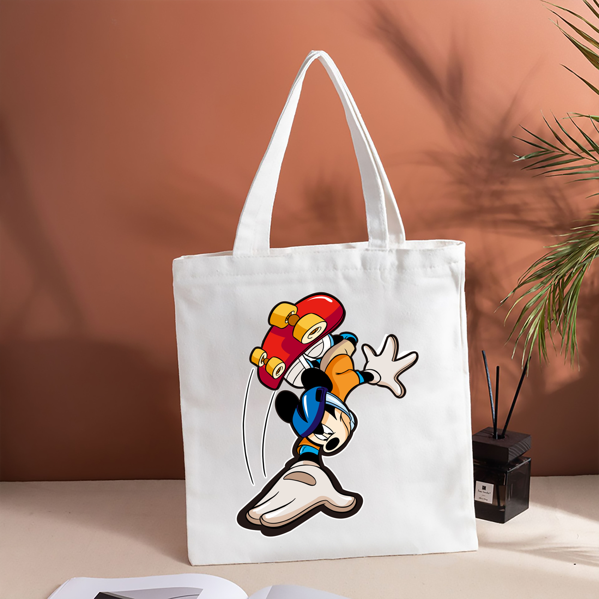 ミッキーマウス Mickey Mouse 縦型キャンバス生地手提げバッグ　トートバッグ