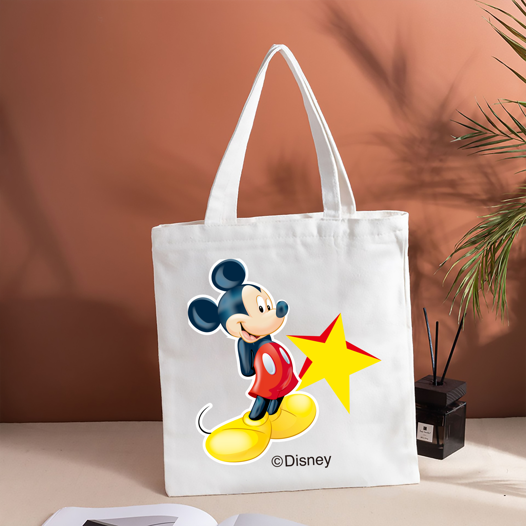 ミッキーマウス Mickey Mouse 縦型キャンバス生地手提げバッグ　トートバッグ