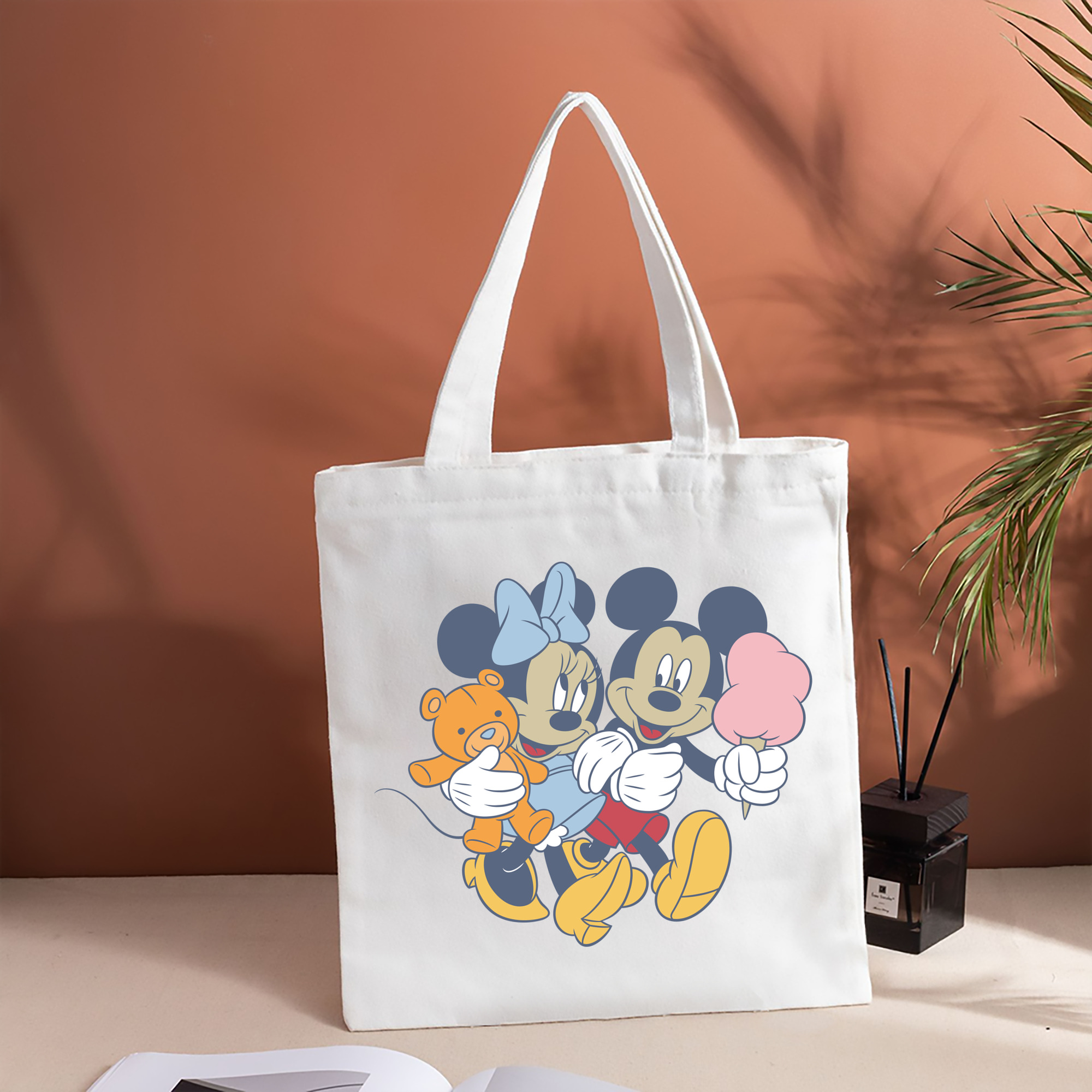 ミッキーマウス Mickey Mouse 縦型キャンバス生地手提げバッグ　トートバッグ