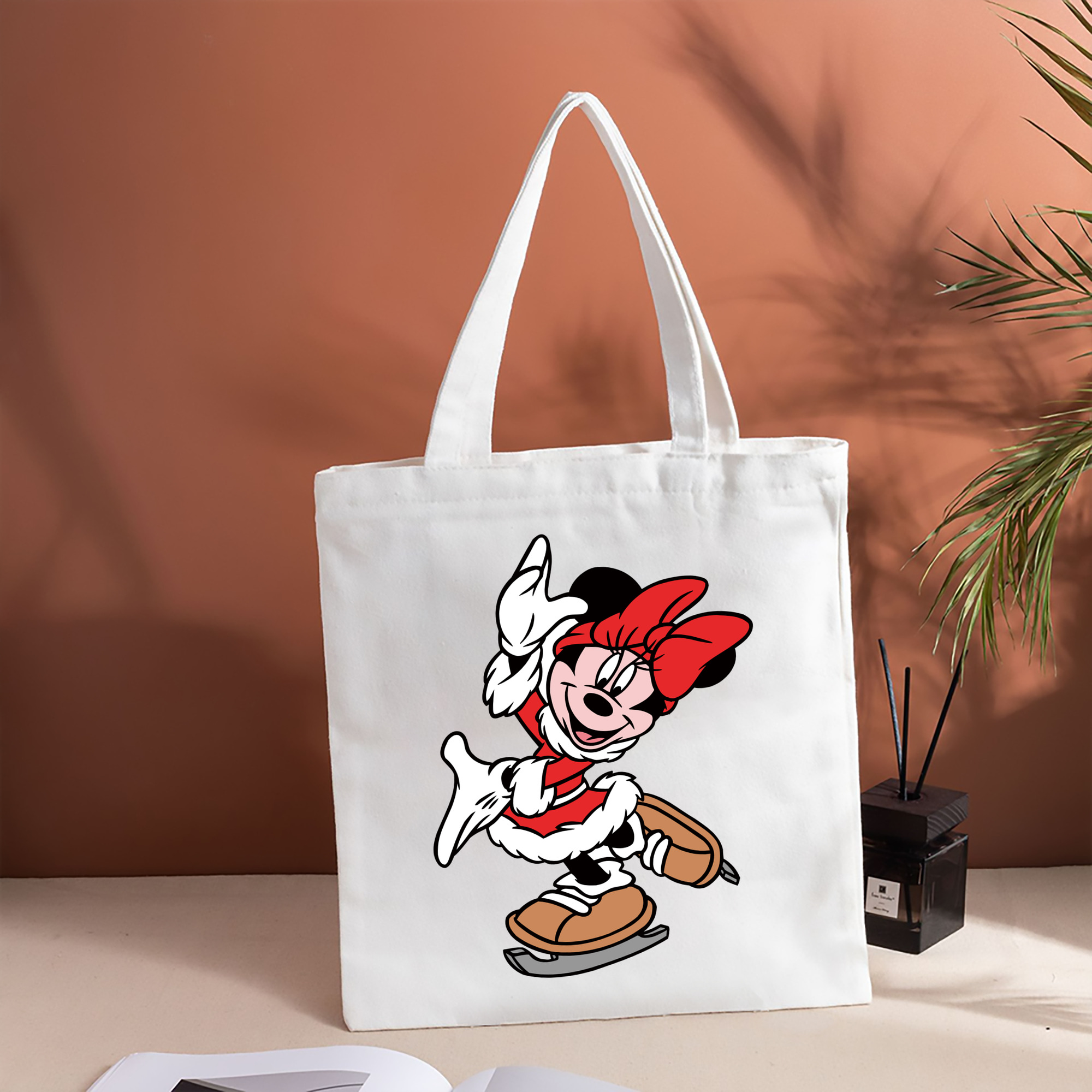 ミッキーマウス Mickey Mouse 縦型キャンバス生地手提げバッグ　トートバッグ