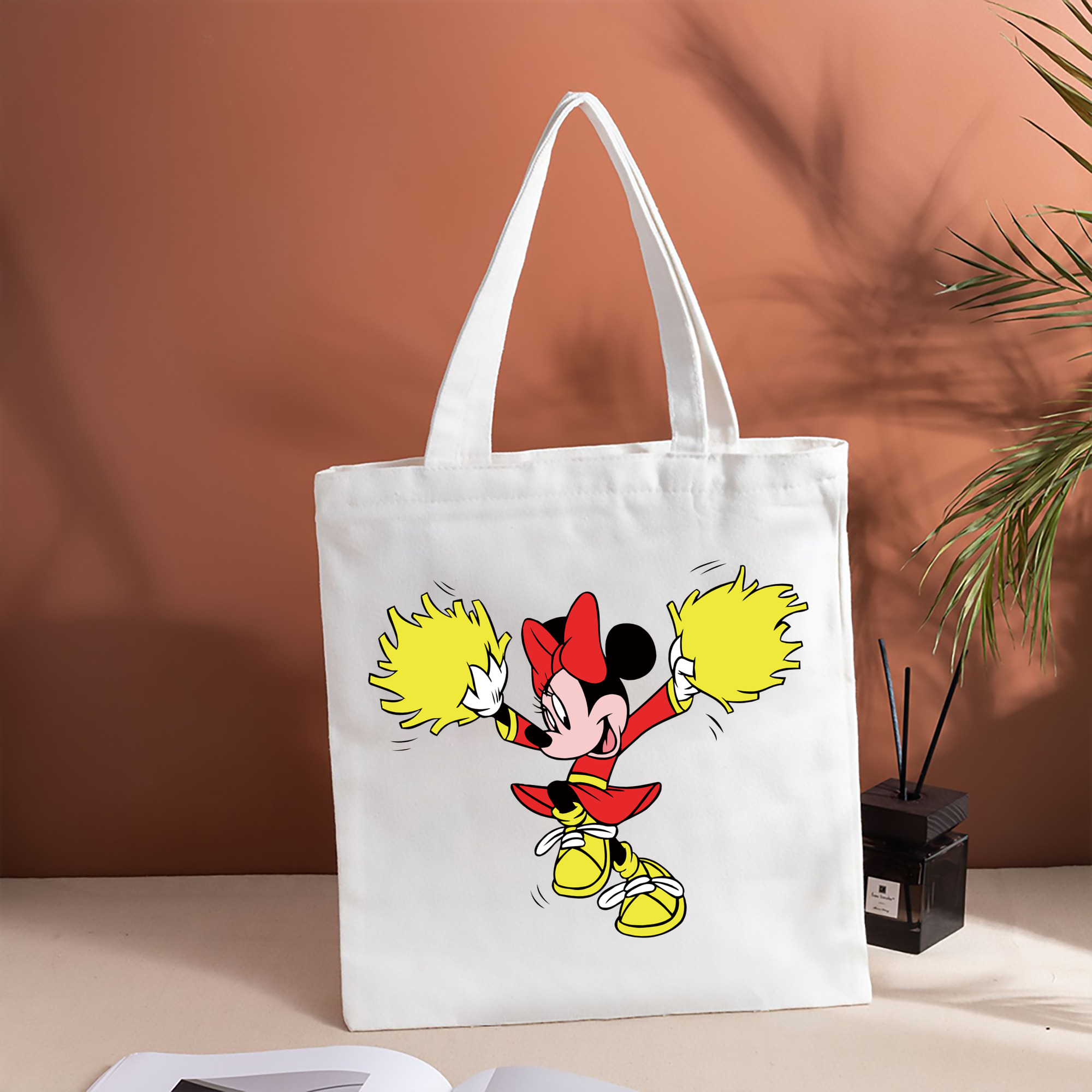ミッキーマウス Mickey Mouse 縦型キャンバス生地手提げバッグ　トートバッグ