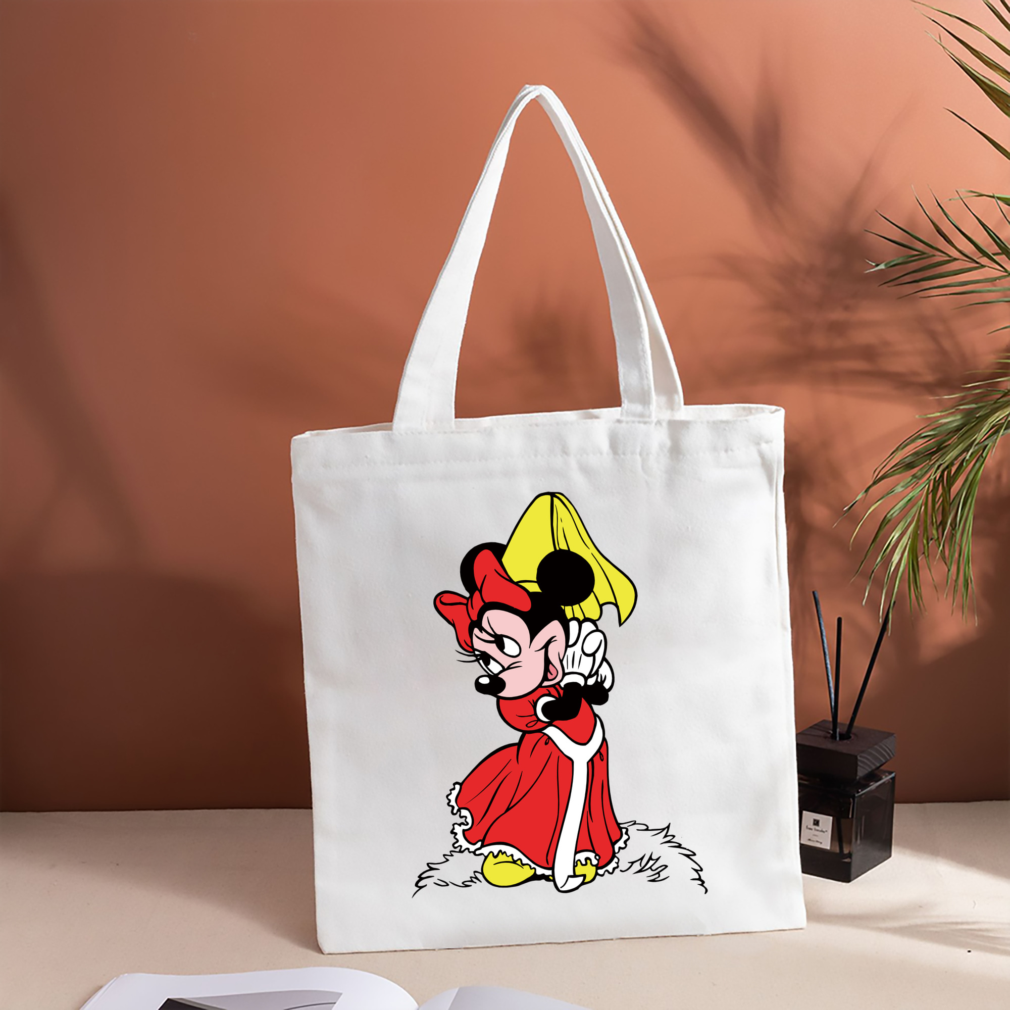 ミッキーマウス Mickey Mouse 縦型キャンバス生地手提げバッグ　トートバッグ