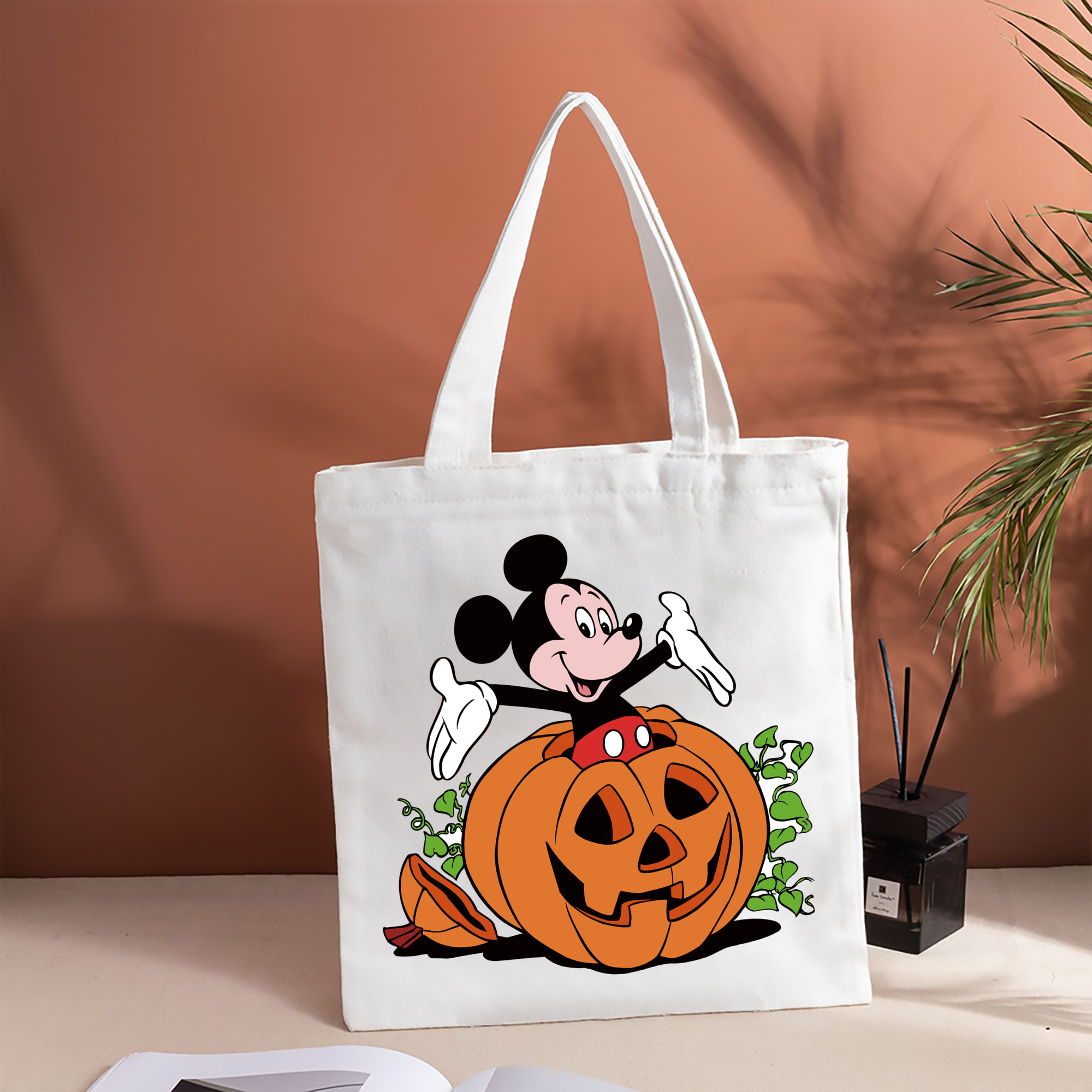 ミッキーマウス Mickey Mouse 縦型キャンバス生地手提げバッグ　トートバッグ