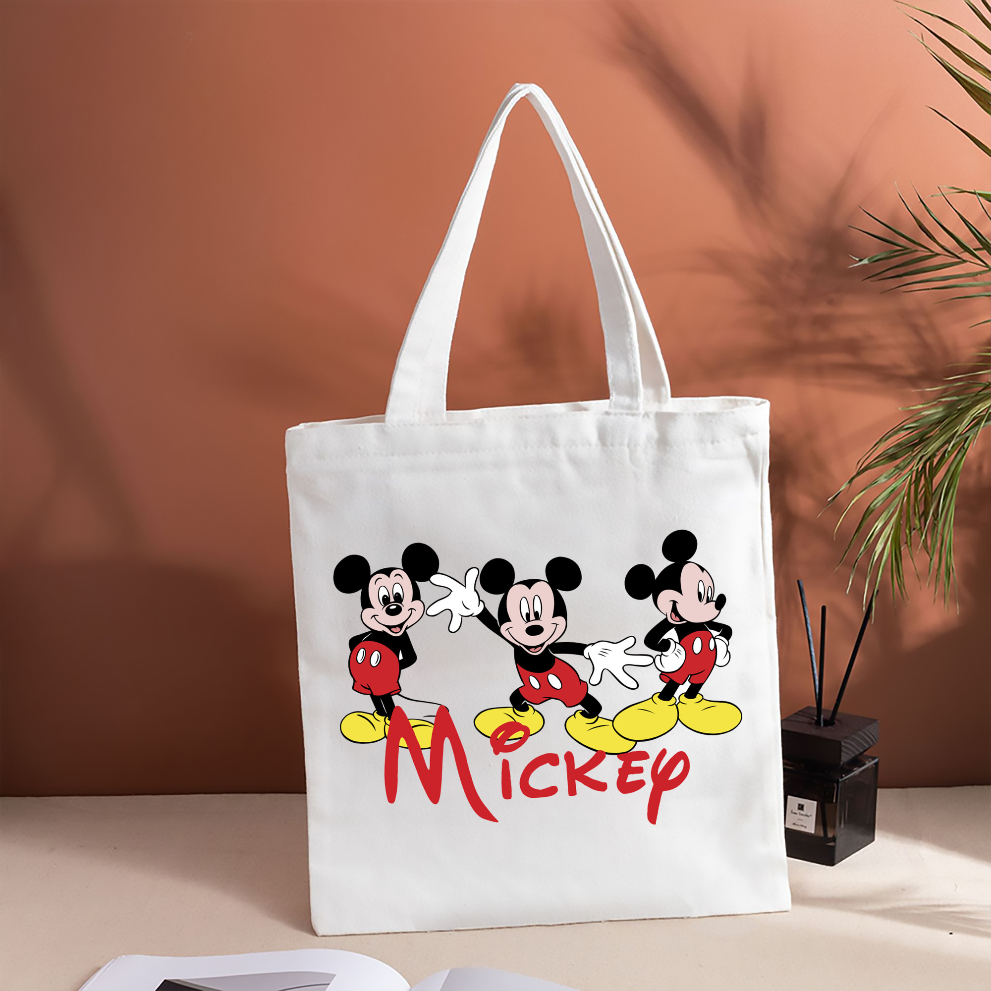 ミッキーマウス Mickey Mouse 縦型キャンバス生地手提げバッグ　トートバッグ