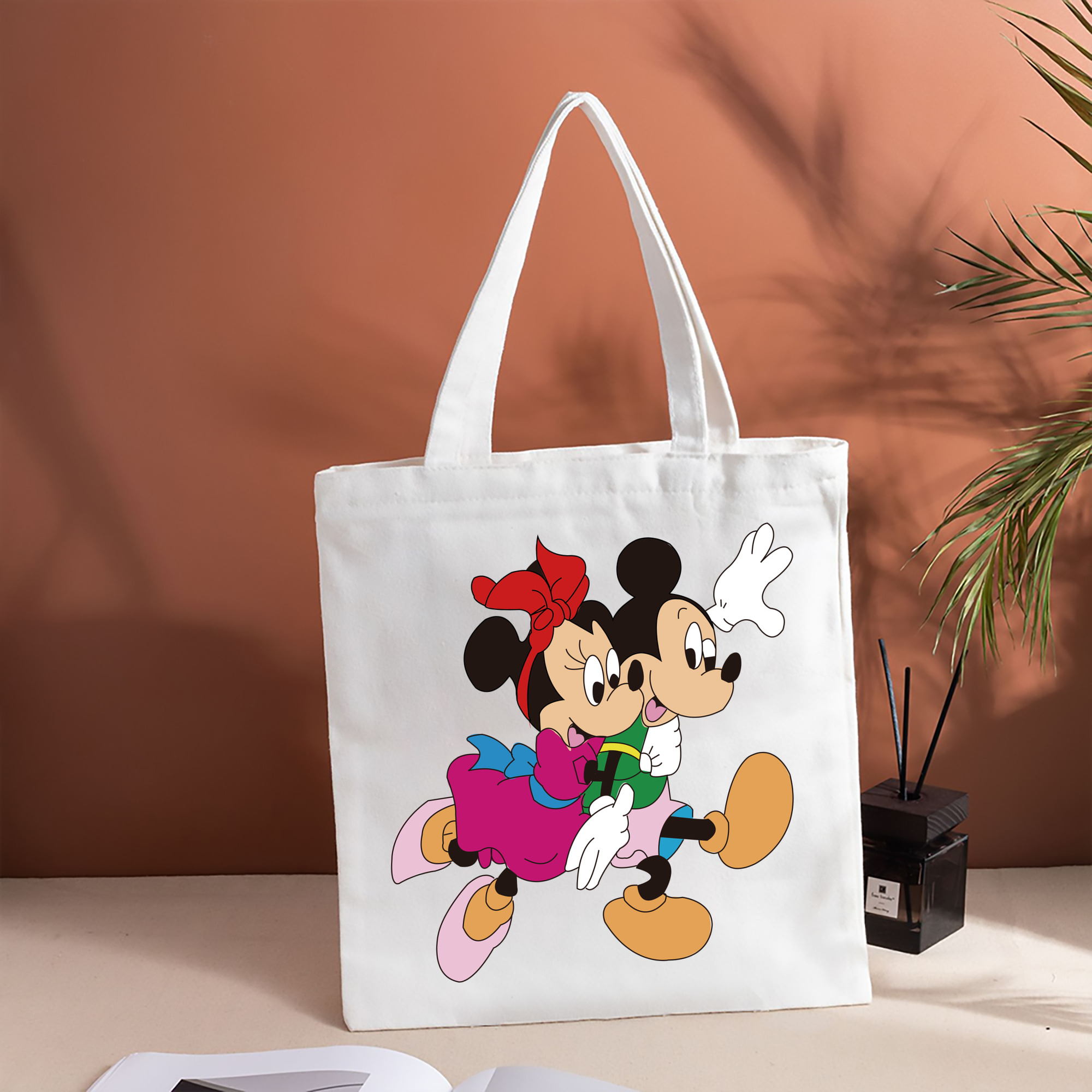 ミッキーマウス Mickey Mouse 縦型キャンバス生地手提げバッグ　トートバッグ