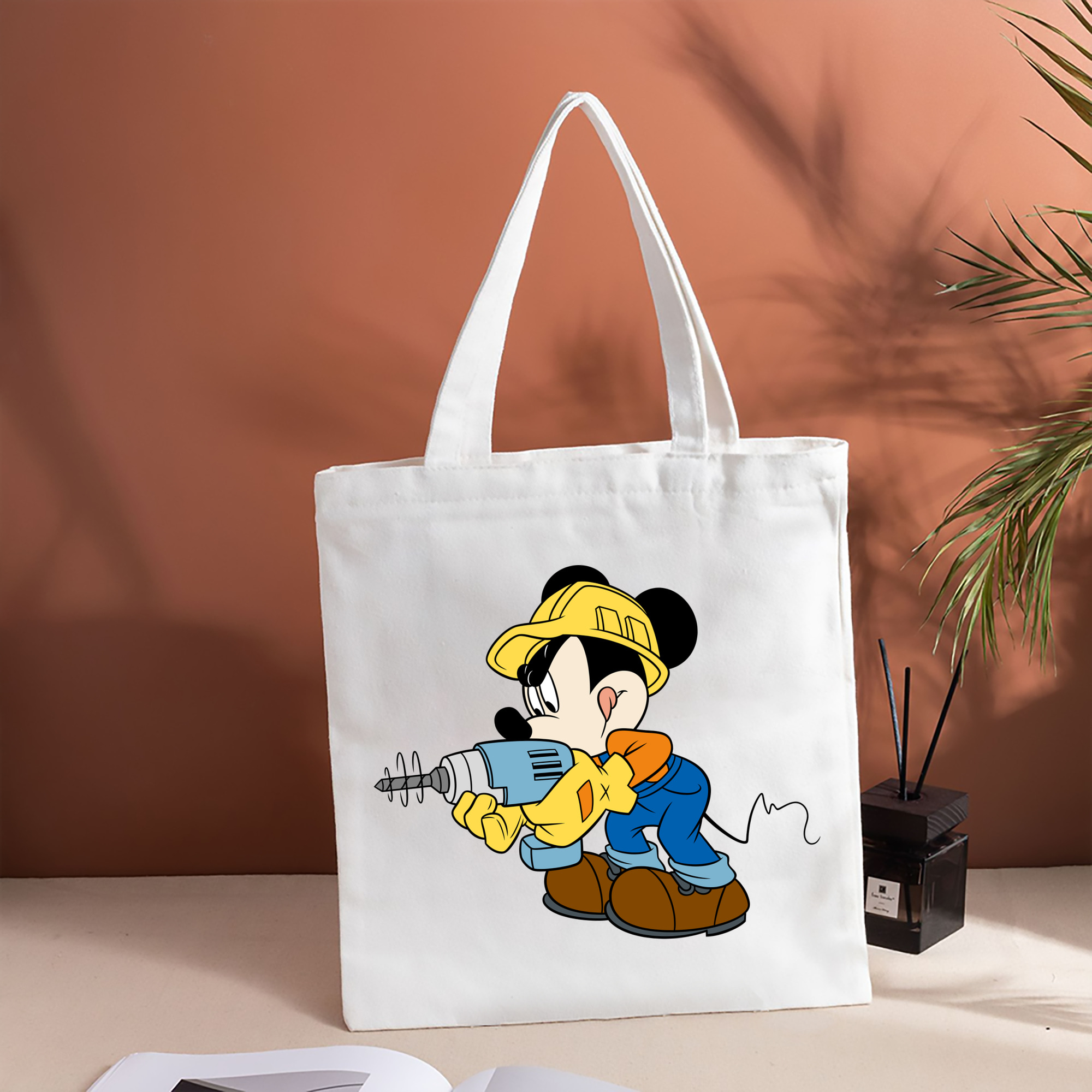 ミッキーマウス Mickey Mouse 縦型キャンバス生地手提げバッグ　トートバッグ