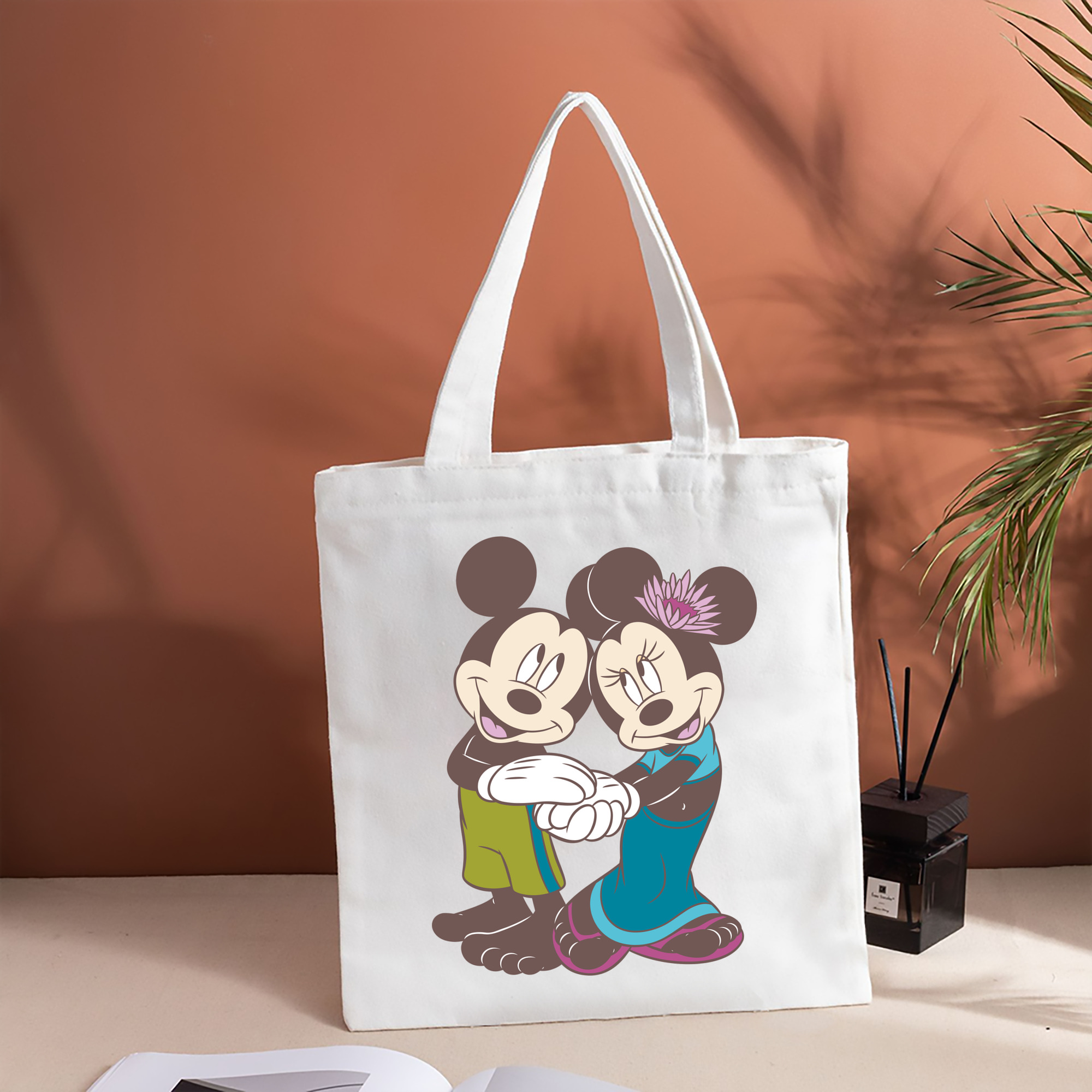 ミッキーマウス Mickey Mouse 縦型キャンバス生地手提げバッグ　トートバッグ