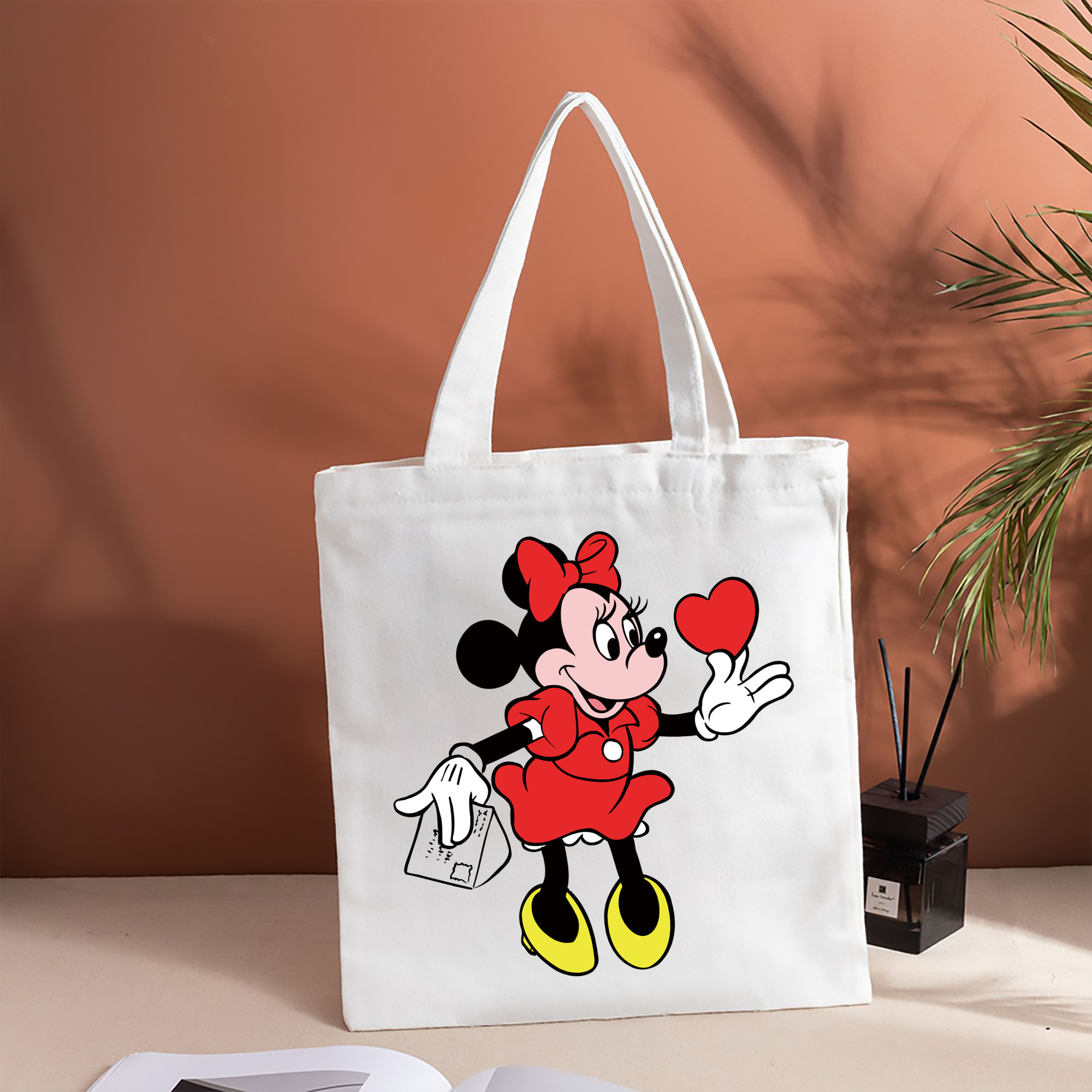 ミッキーマウス Mickey Mouse 縦型キャンバス生地手提げバッグ　トートバッグ