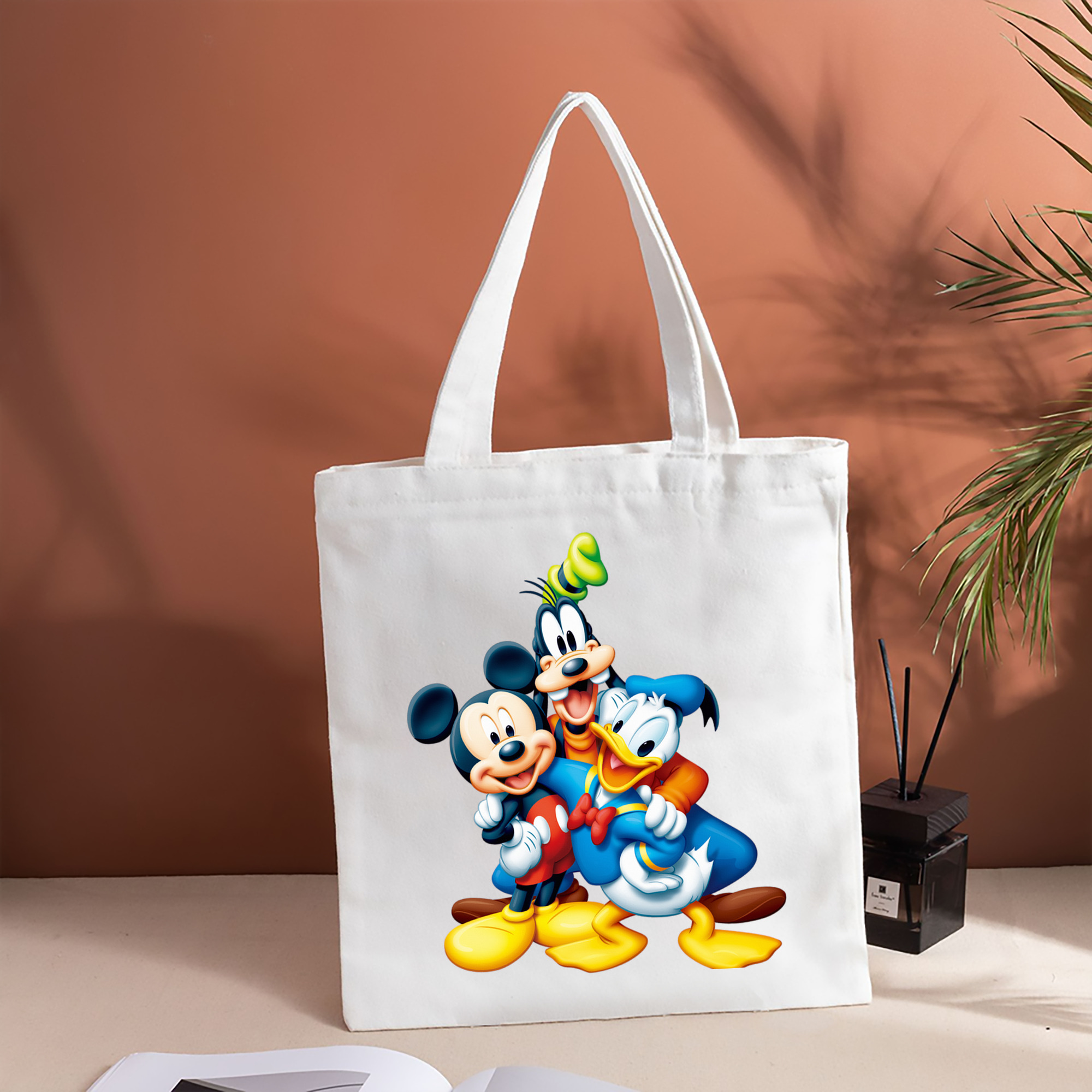 ミッキーマウス Mickey Mouse 縦型キャンバス生地手提げバッグ　トートバッグ