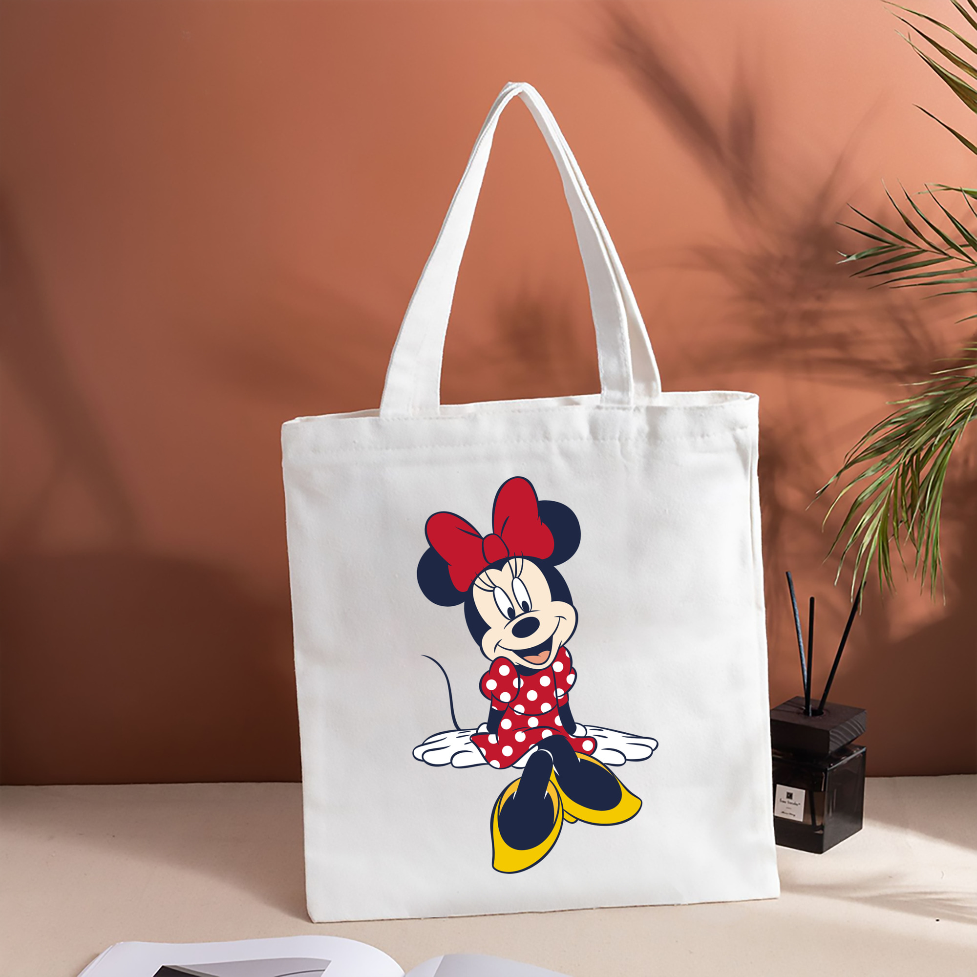 ミッキーマウス Mickey Mouse 縦型キャンバス生地手提げバッグ　トートバッグ