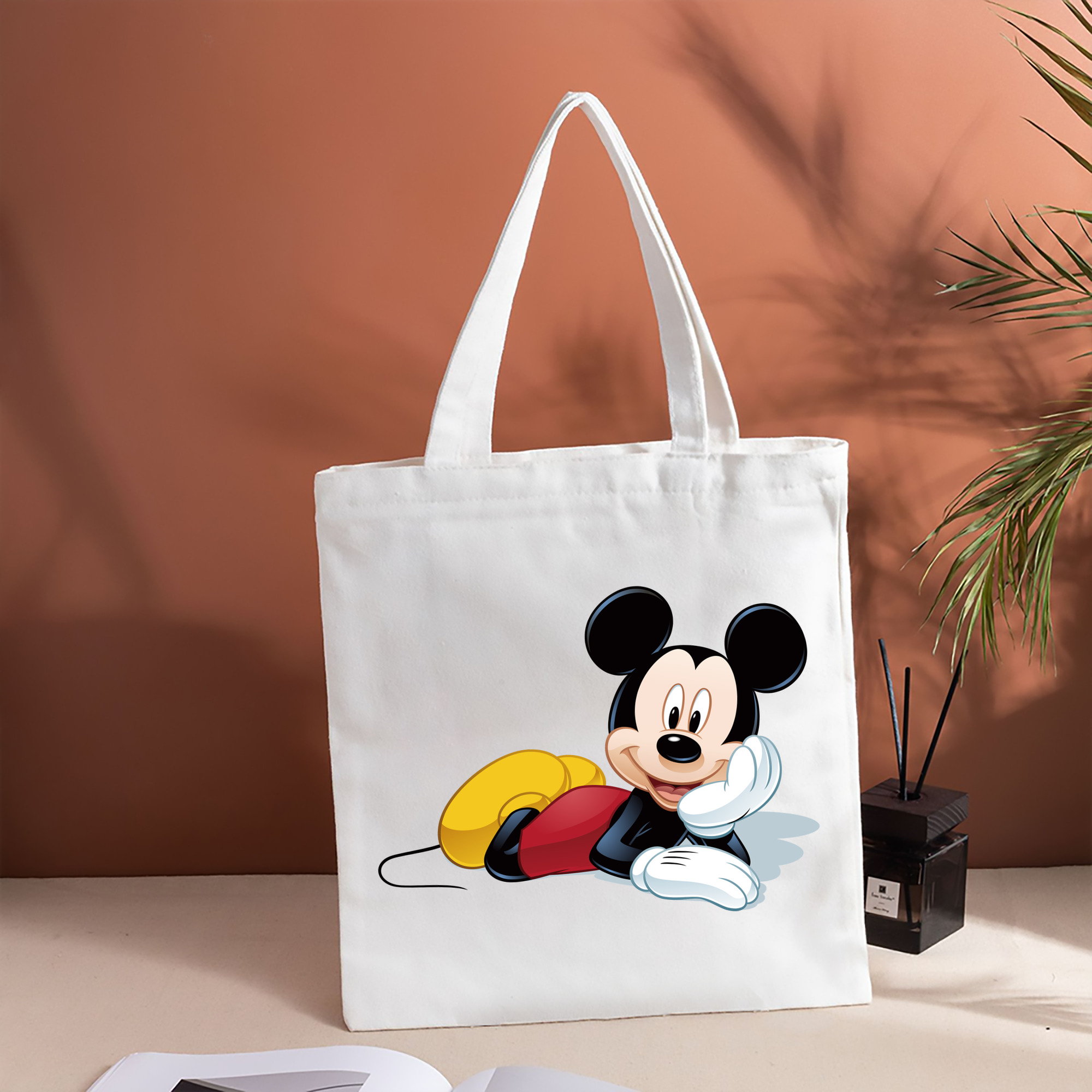 ミッキーマウス Mickey Mouse 縦型キャンバス生地手提げバッグ　トートバッグ