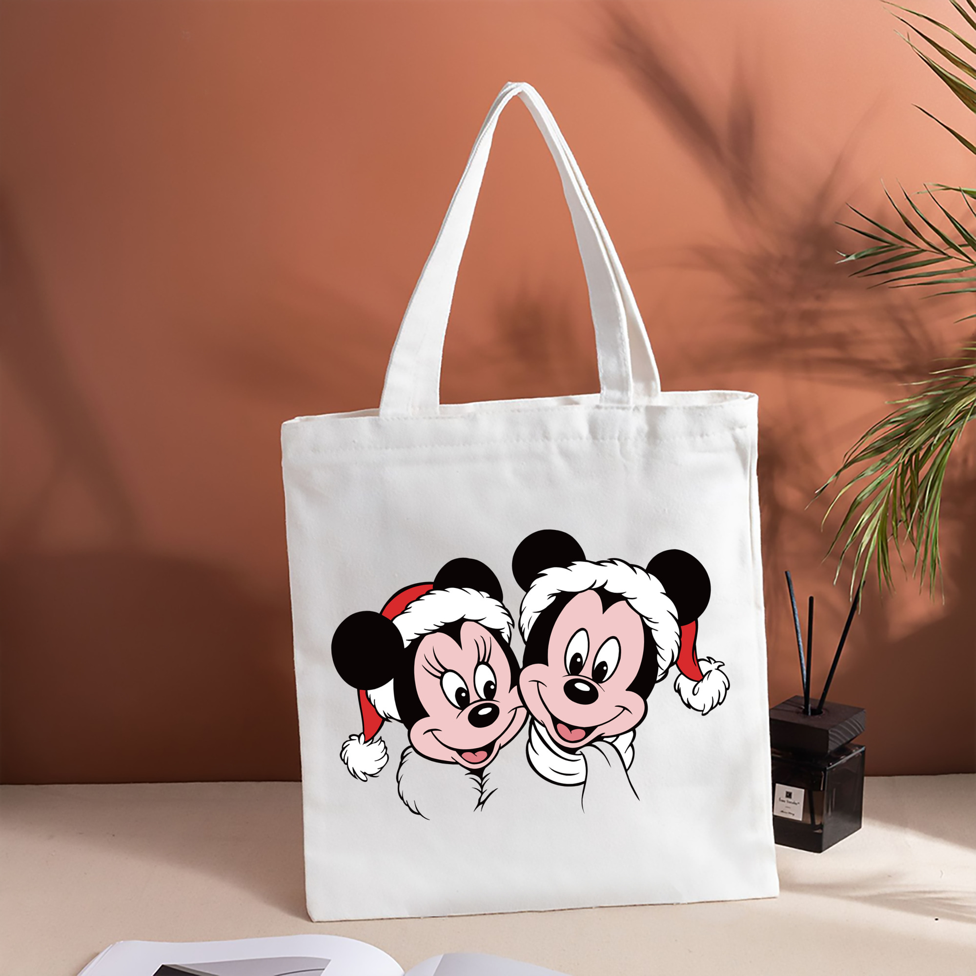 ミッキーマウス Mickey Mouse 縦型キャンバス生地手提げバッグ　トートバッグ