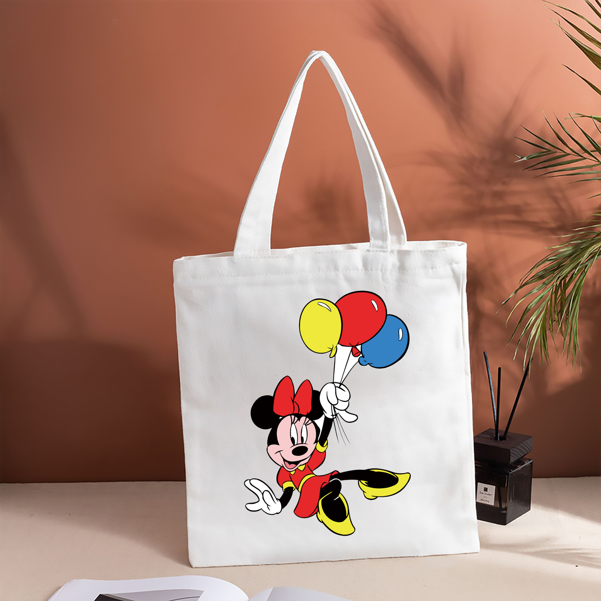 ミッキーマウス Mickey Mouse 縦型キャンバス生地手提げバッグ　トートバッグ