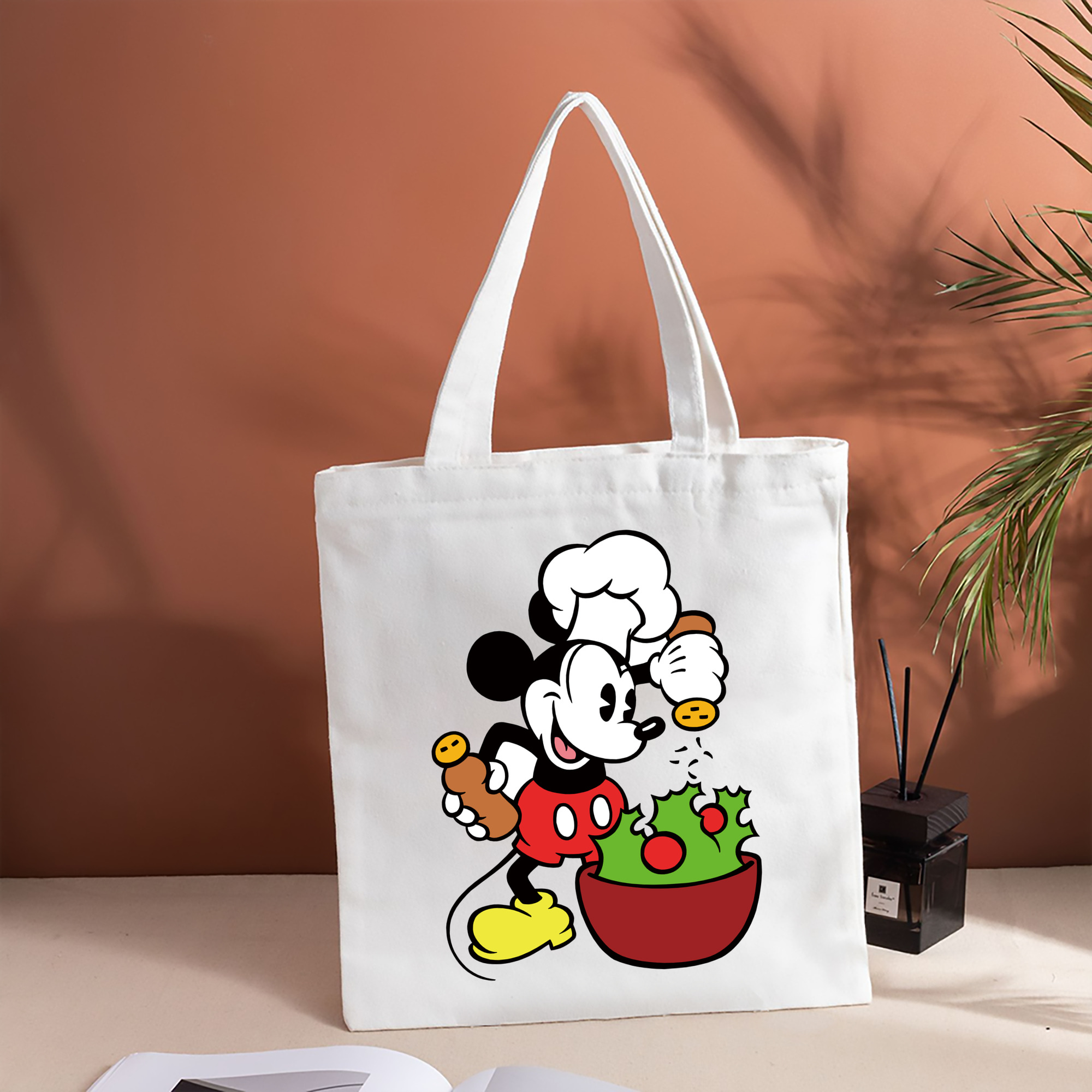 ミッキーマウス Mickey Mouse 縦型キャンバス生地手提げバッグ　トートバッグ