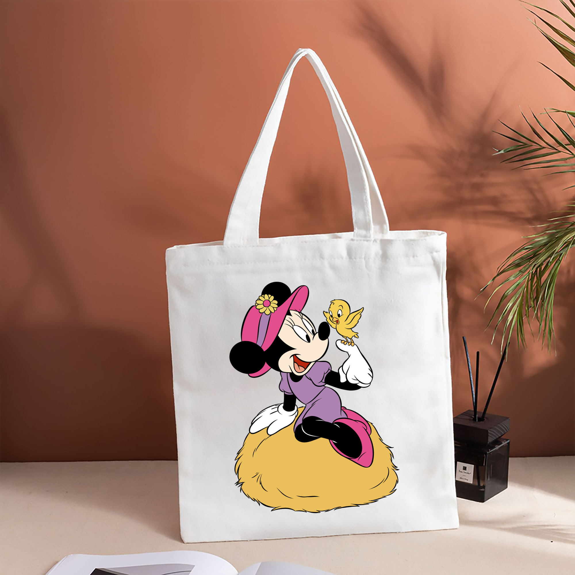 ミッキーマウス Mickey Mouse 縦型キャンバス生地手提げバッグ　トートバッグ