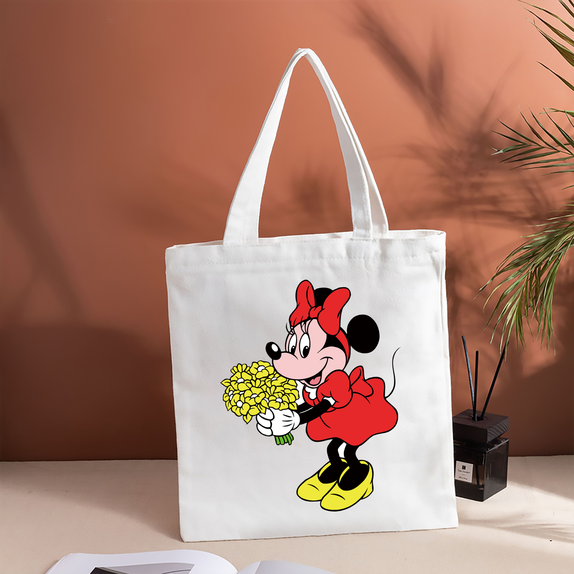 ミッキーマウス Mickey Mouse 縦型キャンバス生地手提げバッグ　トートバッグ