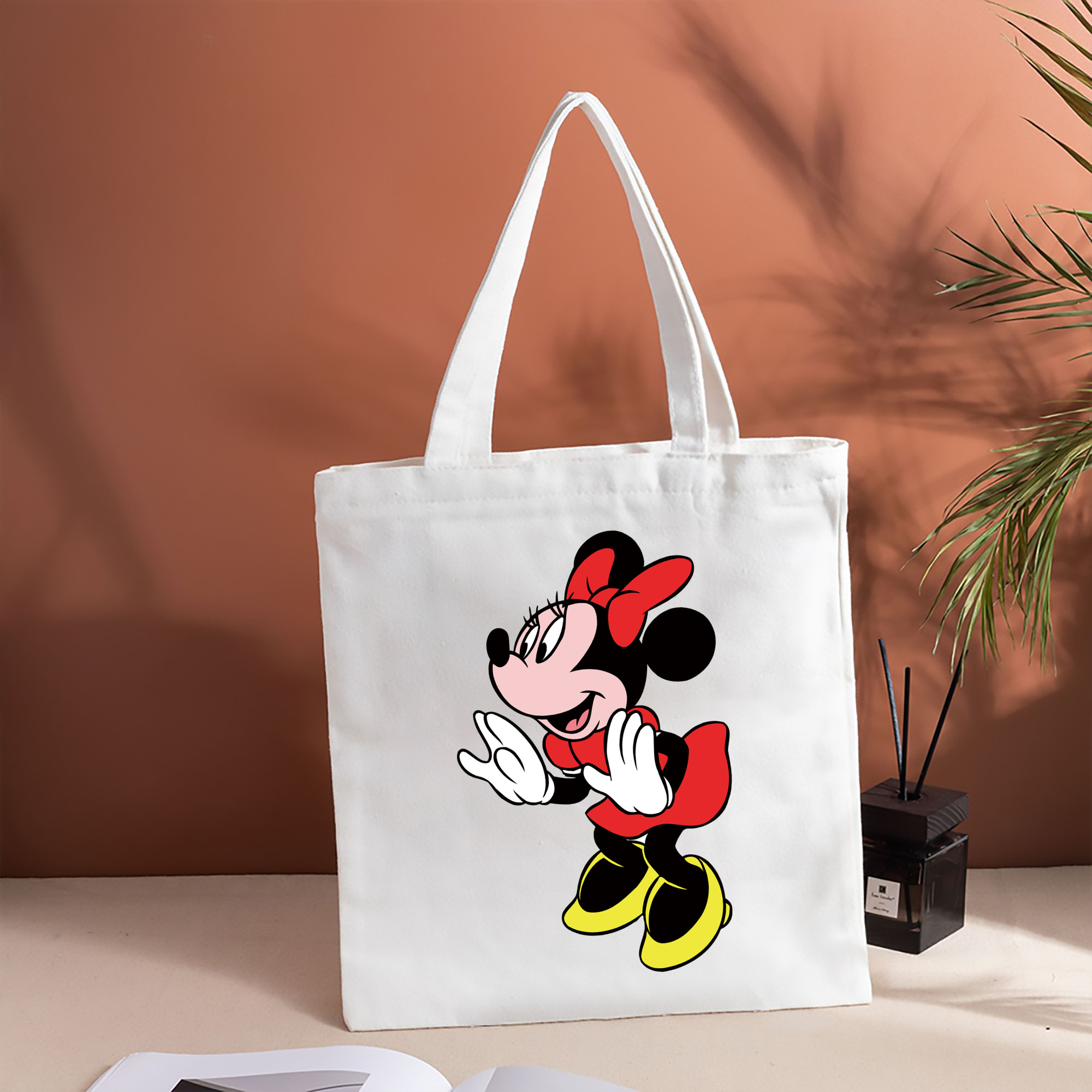 ミッキーマウス Mickey Mouse 縦型キャンバス生地手提げバッグ　トートバッグ