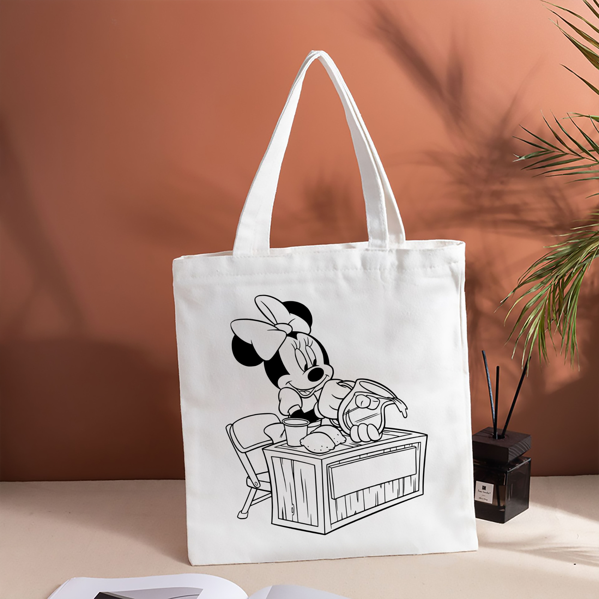 ミッキーマウス Mickey Mouse 縦型キャンバス生地手提げバッグ　トートバッグ