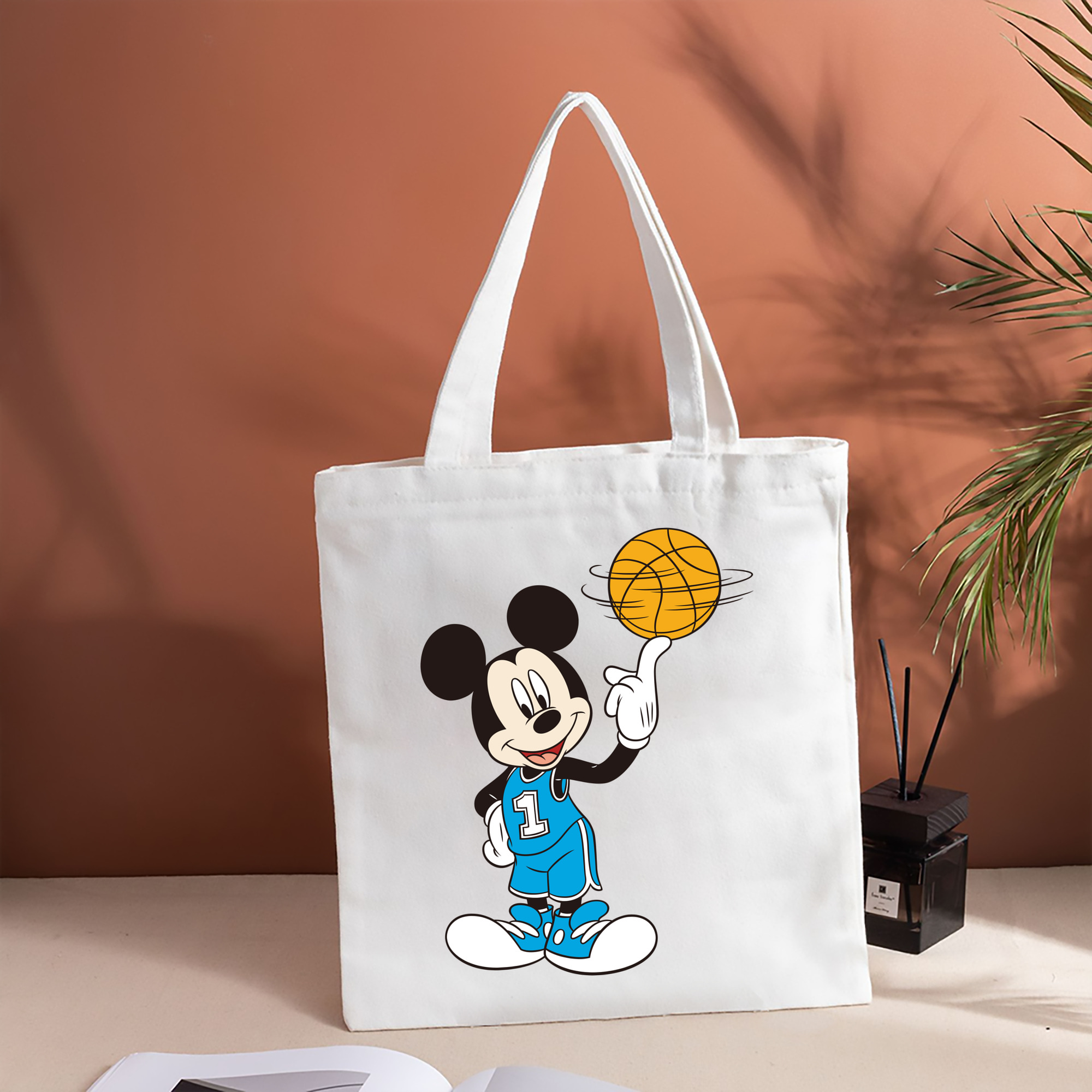 ミッキーマウス Mickey Mouse 縦型キャンバス生地手提げバッグ　トートバッグ
