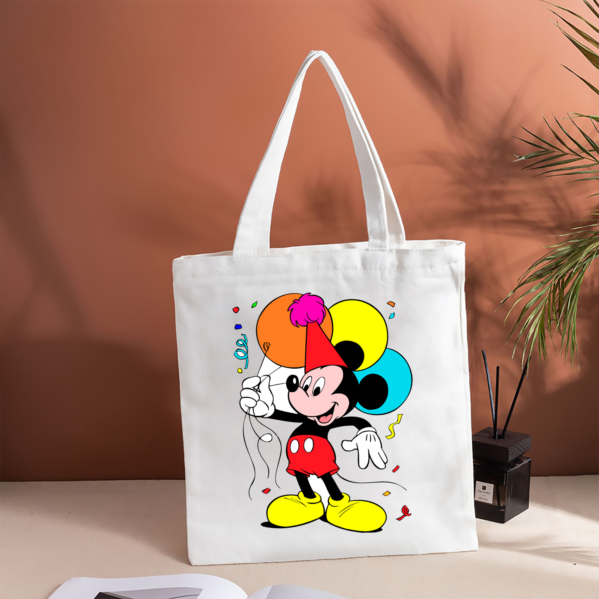ミッキーマウス Mickey Mouse 縦型キャンバス生地手提げバッグ　トートバッグ