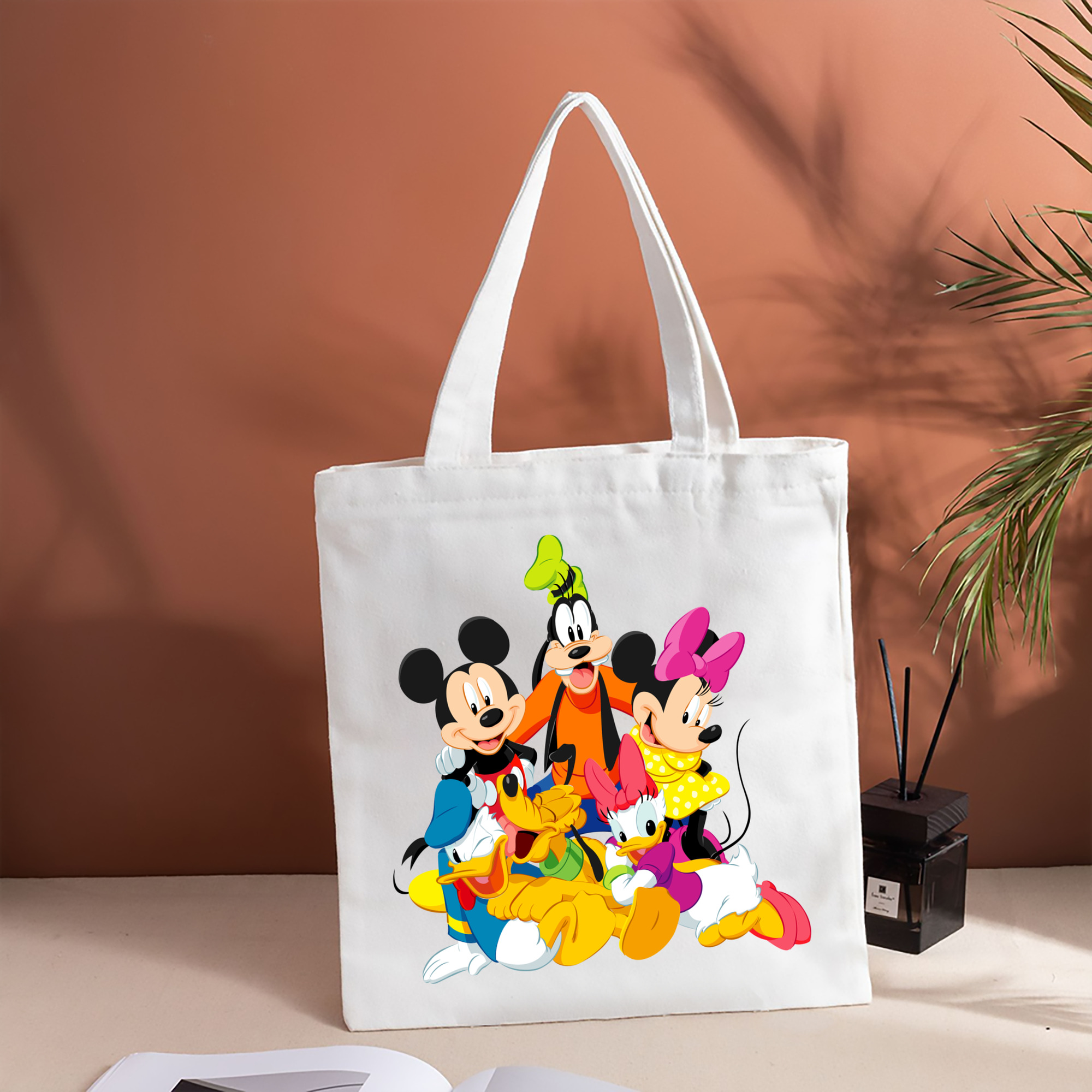 ミッキーマウス Mickey Mouse 縦型キャンバス生地手提げバッグ　トートバッグ