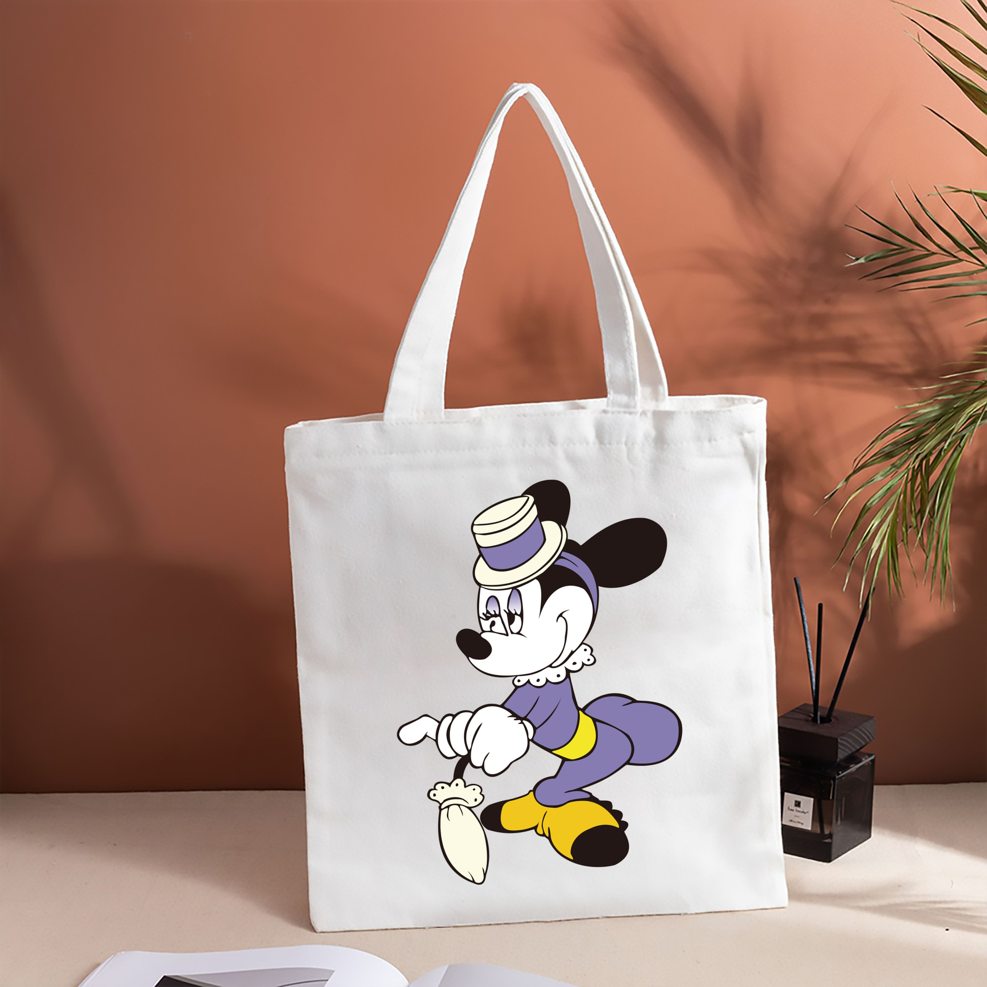 ミッキーマウス Mickey Mouse 縦型キャンバス生地手提げバッグ　トートバッグ