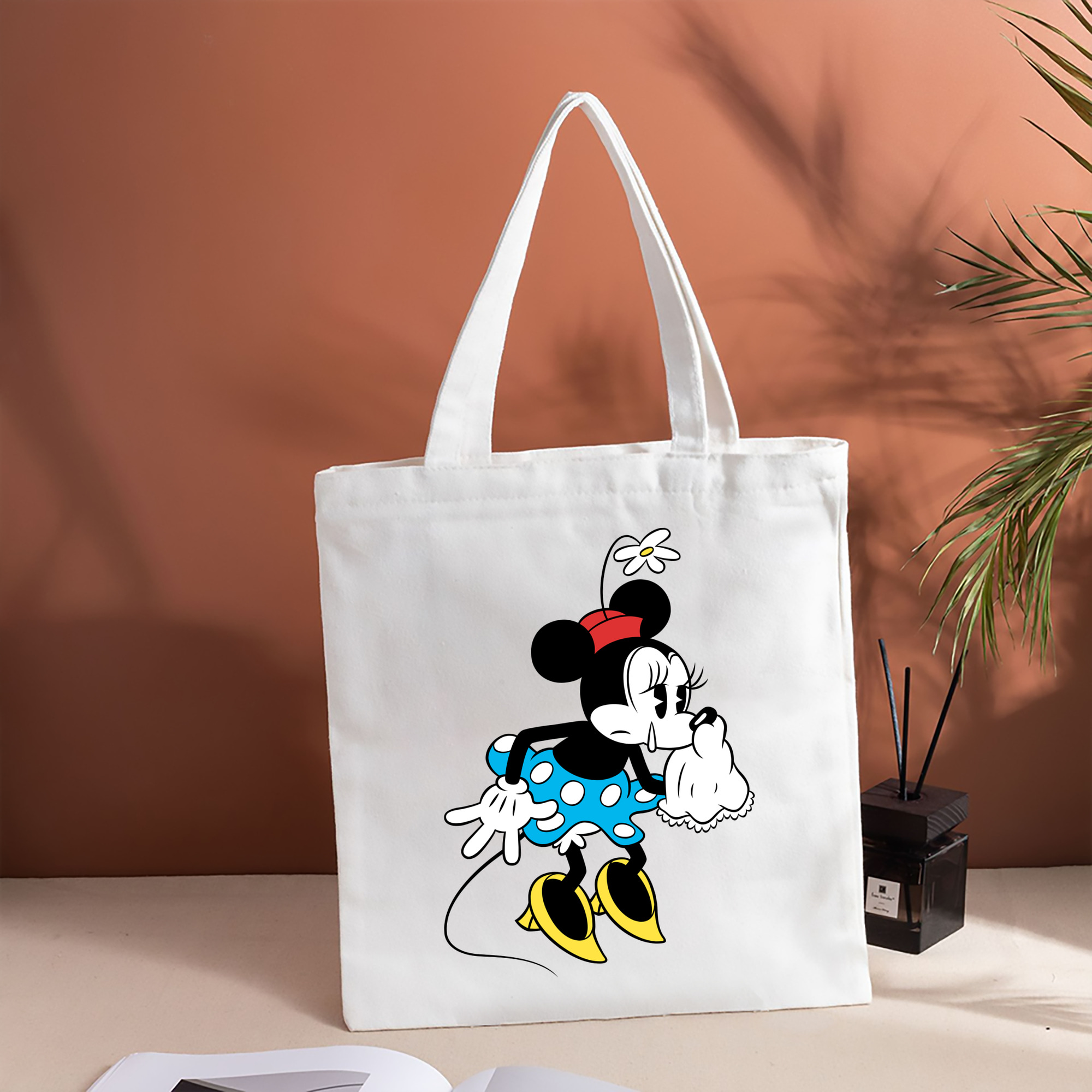 ミッキーマウス Mickey Mouse 縦型キャンバス生地手提げバッグ　トートバッグ
