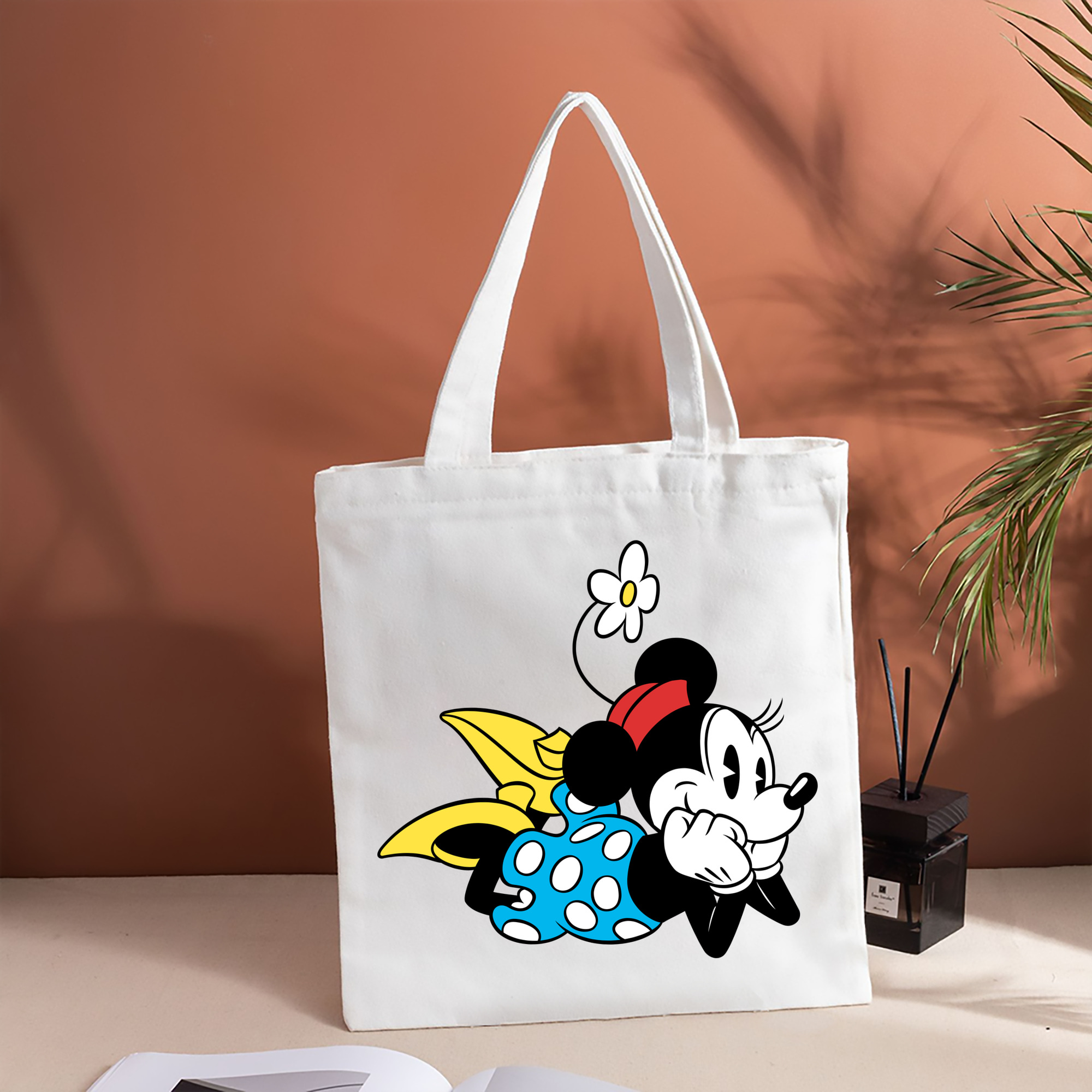 ミッキーマウス Mickey Mouse 縦型キャンバス生地手提げバッグ　トートバッグ